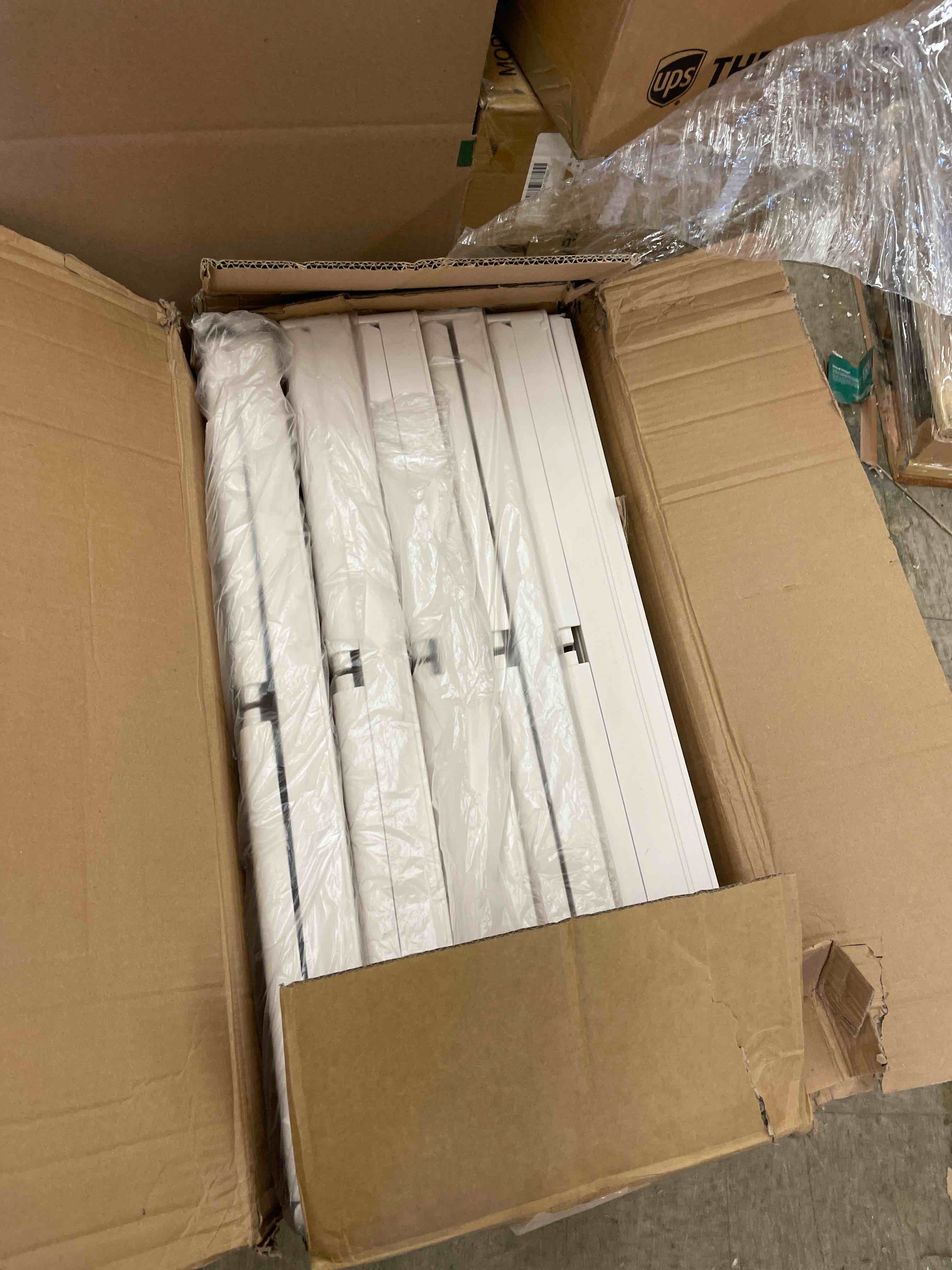 https://s3.amazonaws.com/lotting-images-prod/phillipi/GRA0400948_1738092912131.jpeg