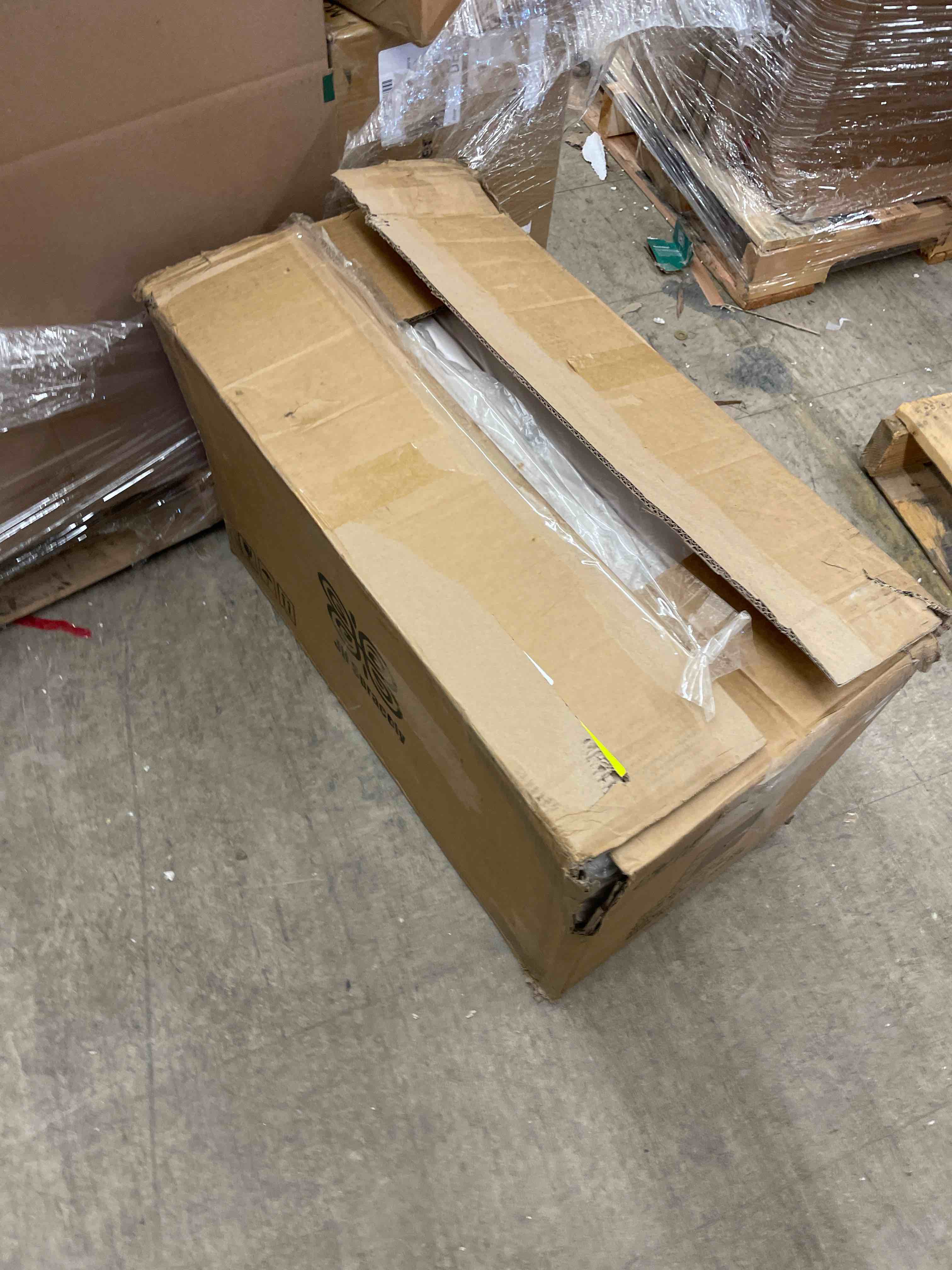 https://s3.amazonaws.com/lotting-images-prod/phillipi/GRA0400948_1738092919237.jpeg