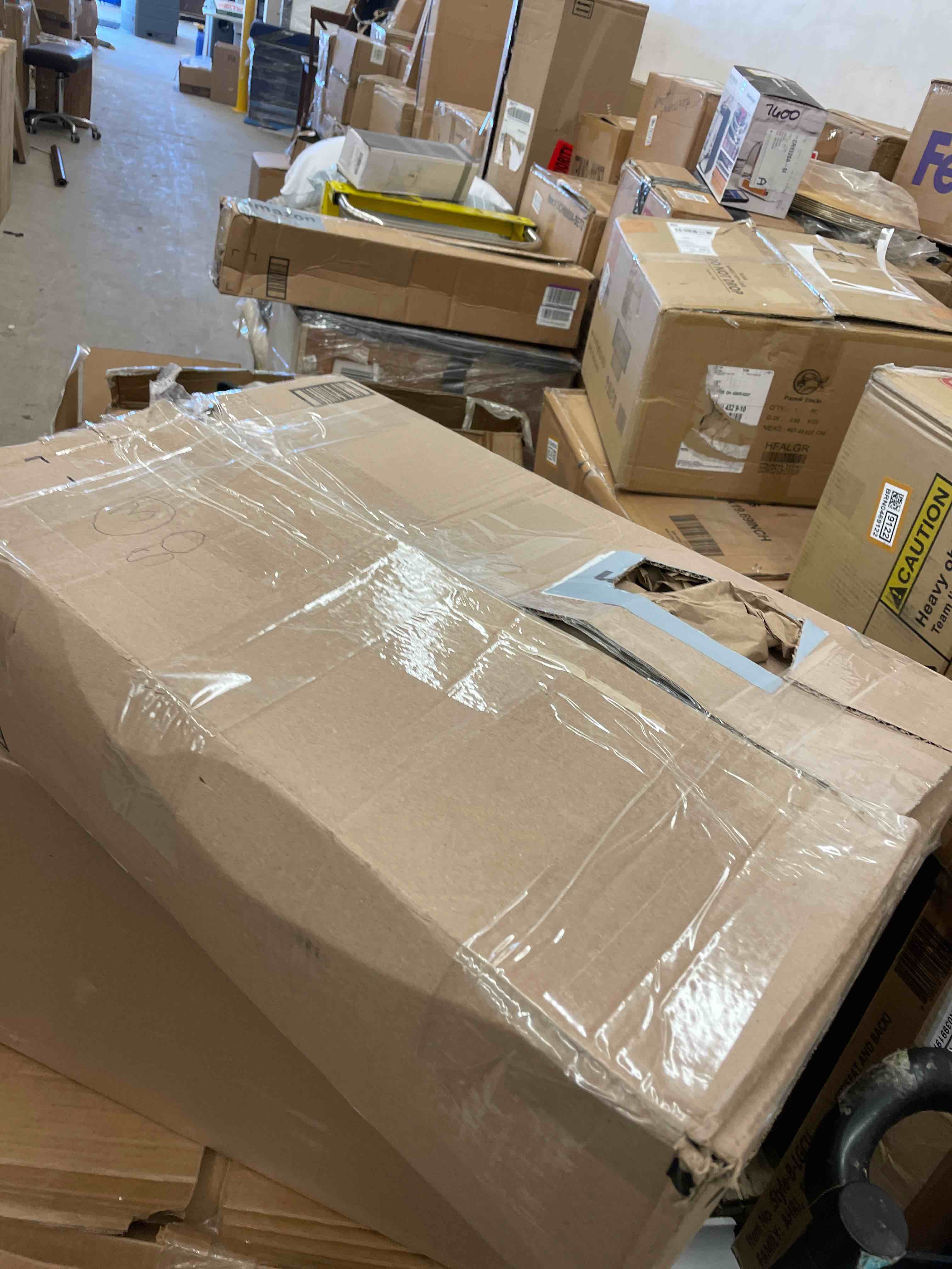 https://s3.amazonaws.com/lotting-images-prod/phillipi/GRA0400956_1738091003426.jpeg