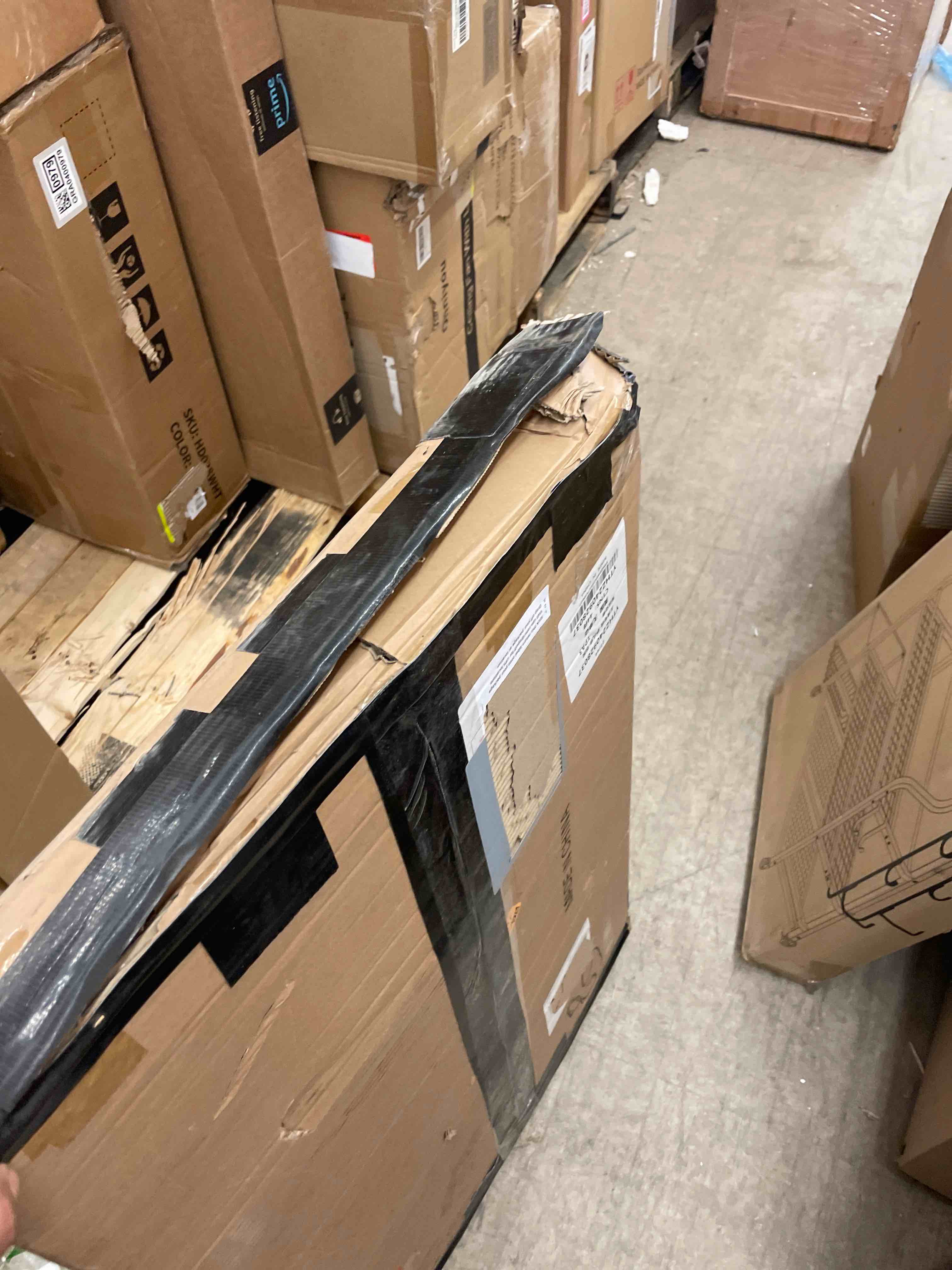 https://s3.amazonaws.com/lotting-images-prod/phillipi/GRA0400974_1738087317358.jpeg
