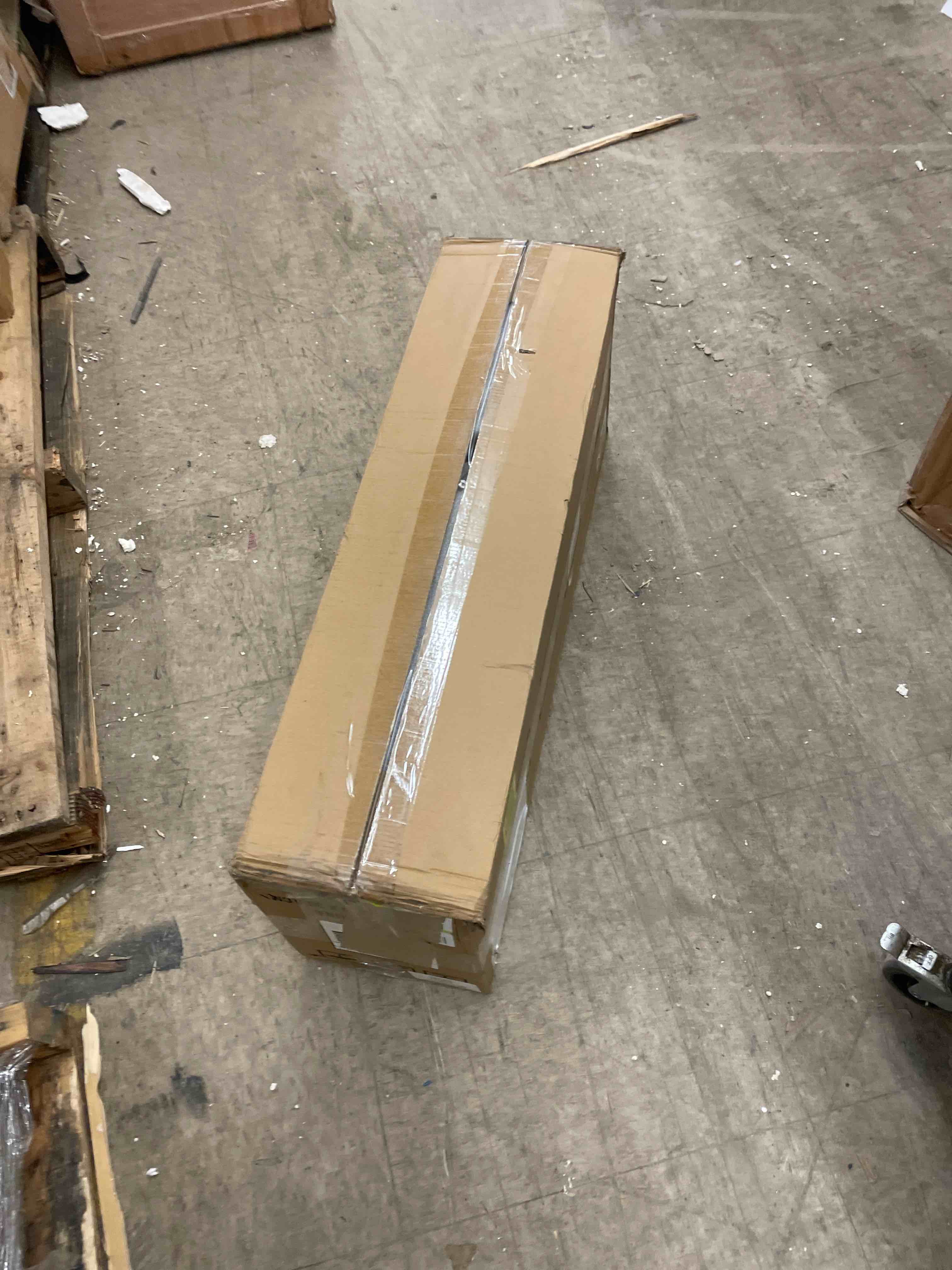https://s3.amazonaws.com/lotting-images-prod/phillipi/GRA0400995_1738081770593.jpeg