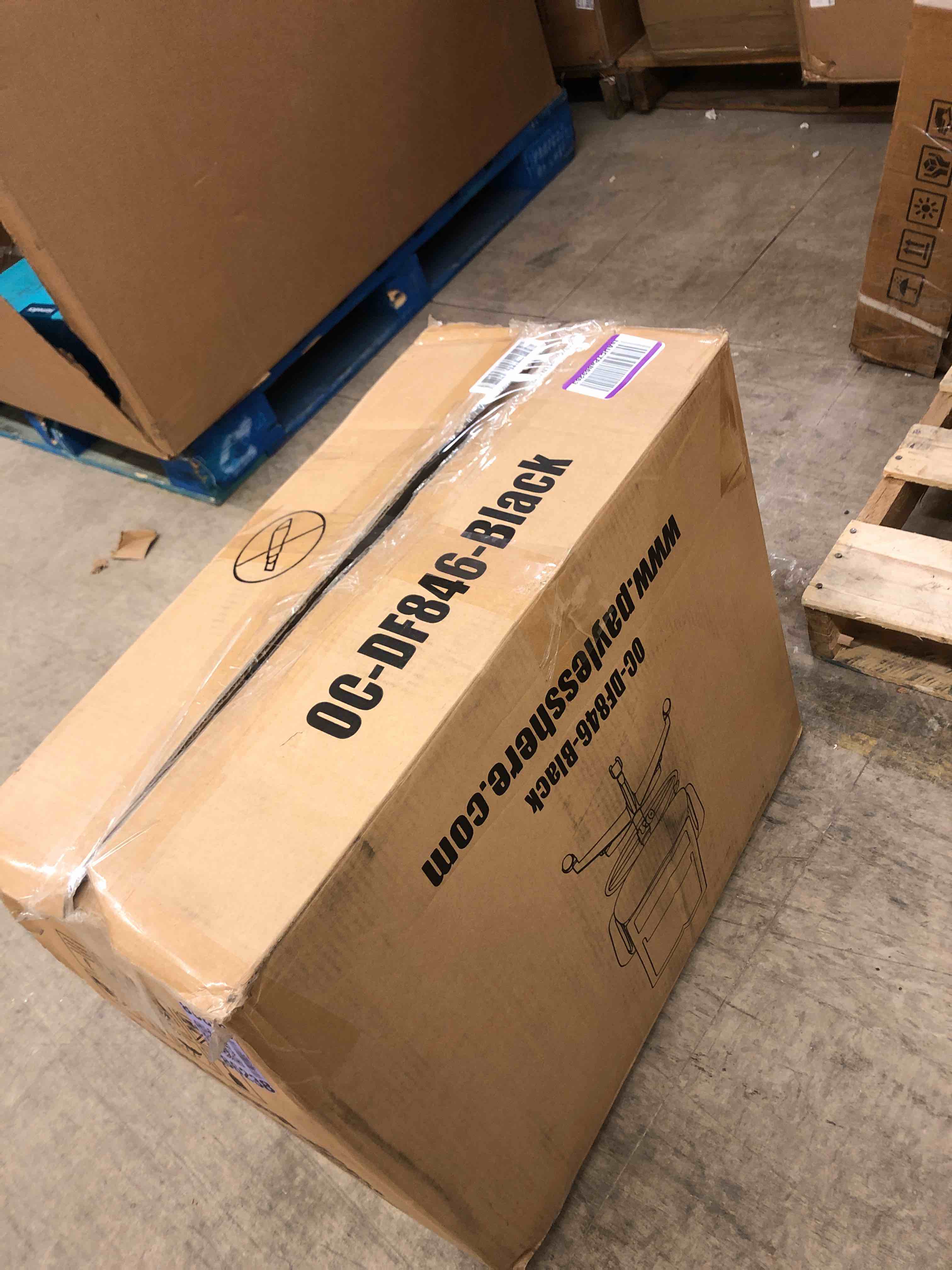 https://s3.amazonaws.com/lotting-images-prod/phillipi/GRA0401303_1736973918050.jpeg