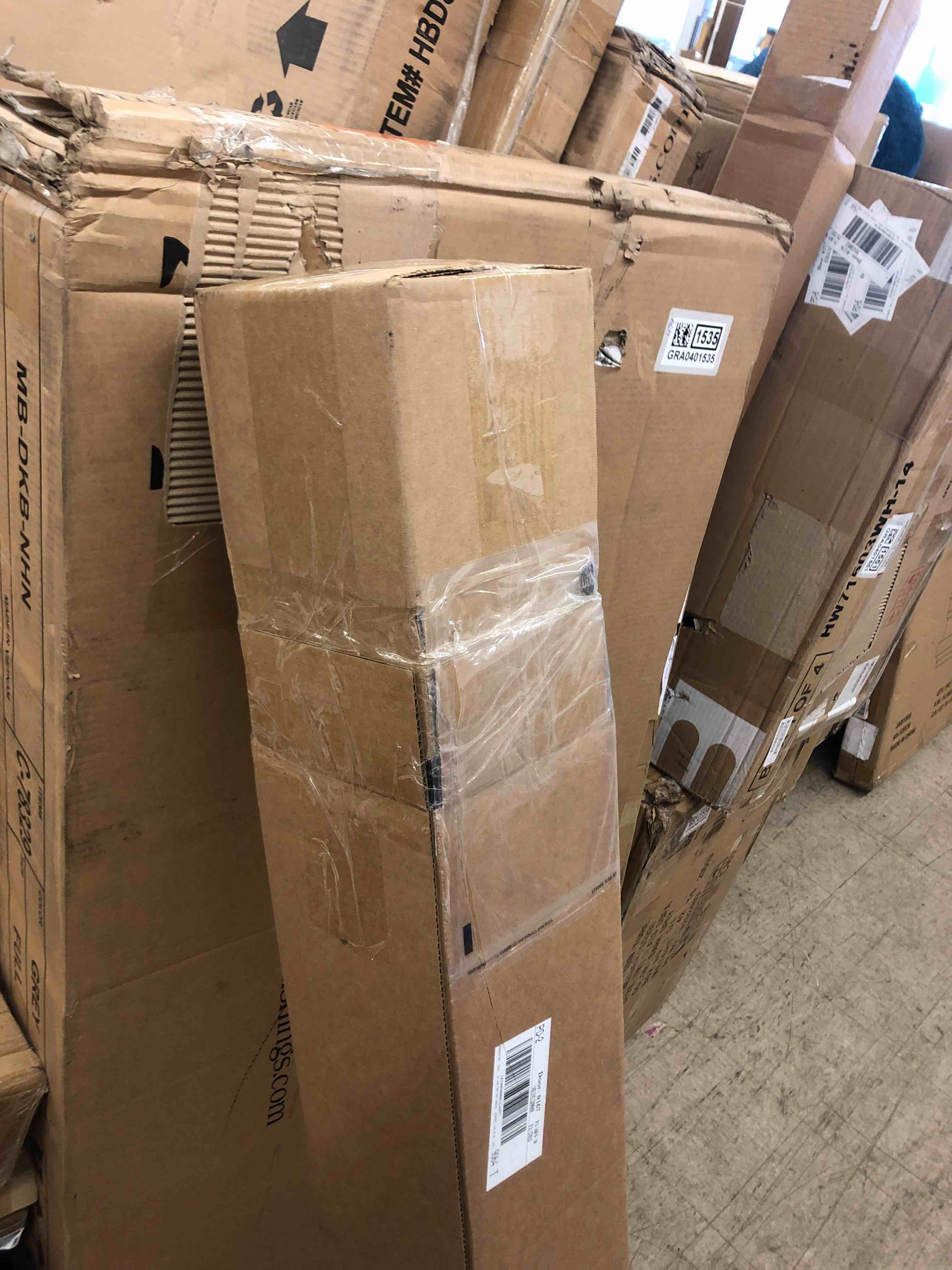 https://s3.amazonaws.com/lotting-images-prod/phillipi/GRA0401514_1735924343505.jpeg