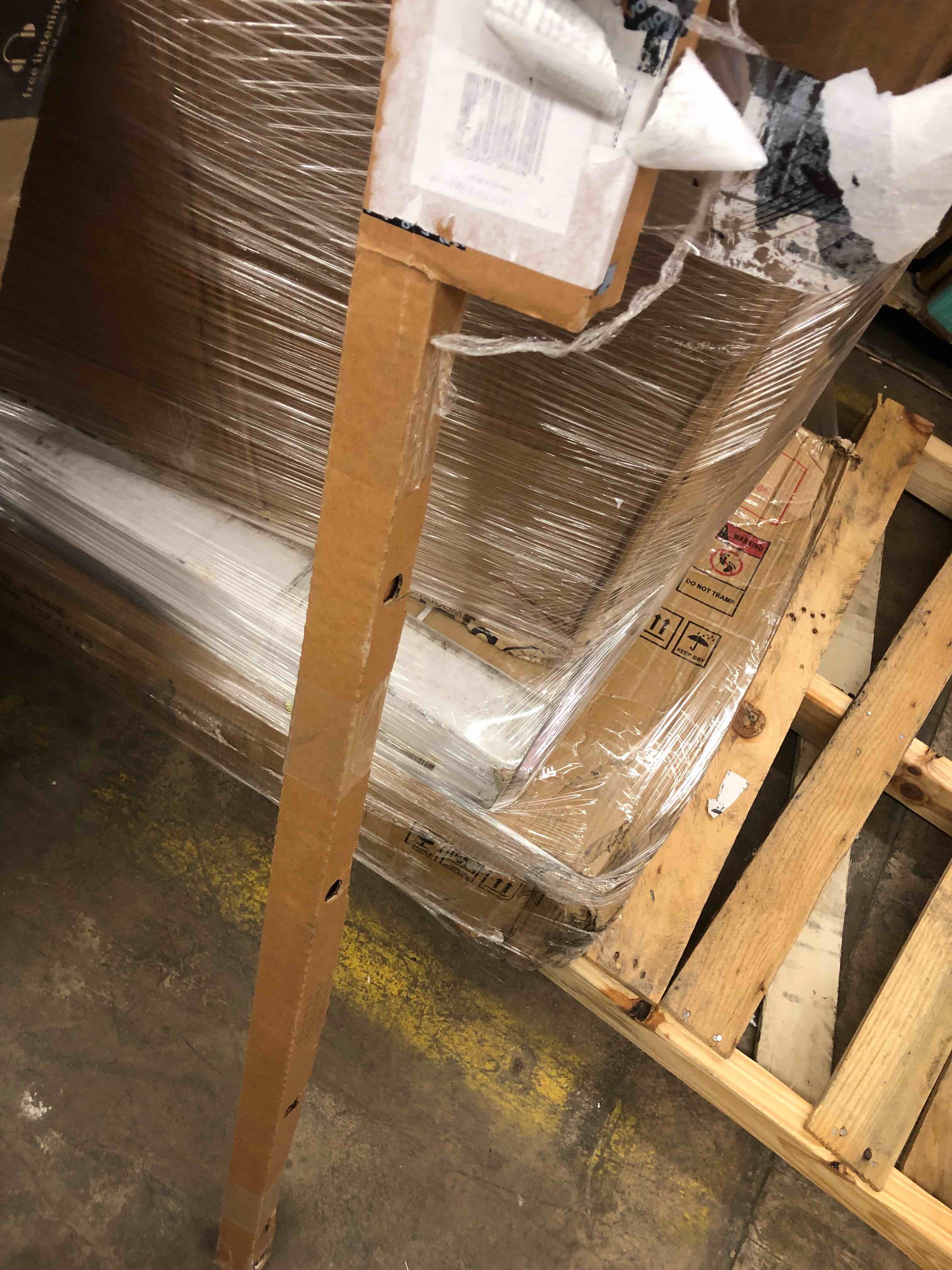 https://s3.amazonaws.com/lotting-images-prod/phillipi/GRA0401847_1732204582743.jpeg