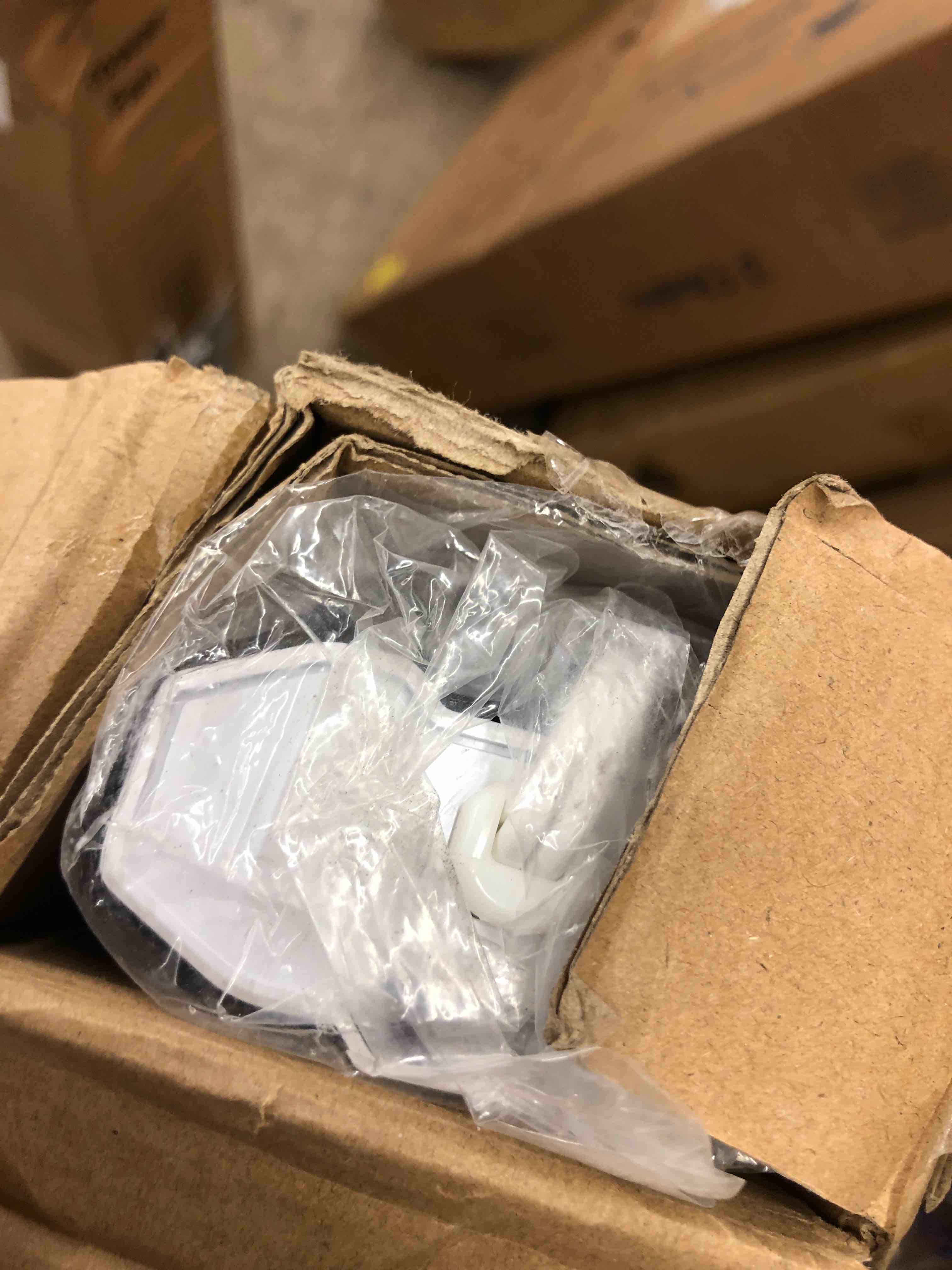 https://s3.amazonaws.com/lotting-images-prod/phillipi/GRA0401866_1732202240920.jpeg