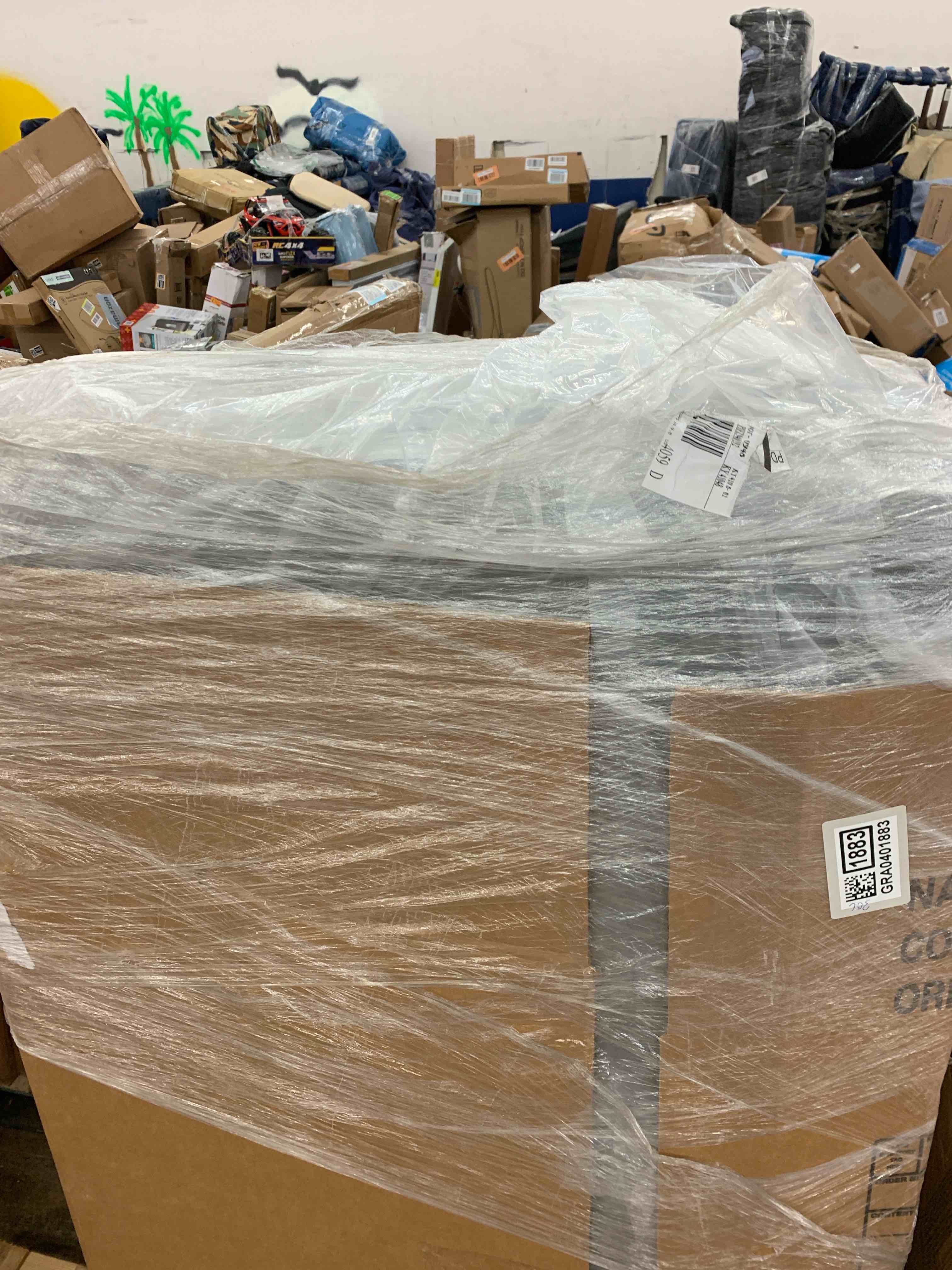 https://s3.amazonaws.com/lotting-images-prod/phillipi/GRA0401883_1732202388746.jpeg