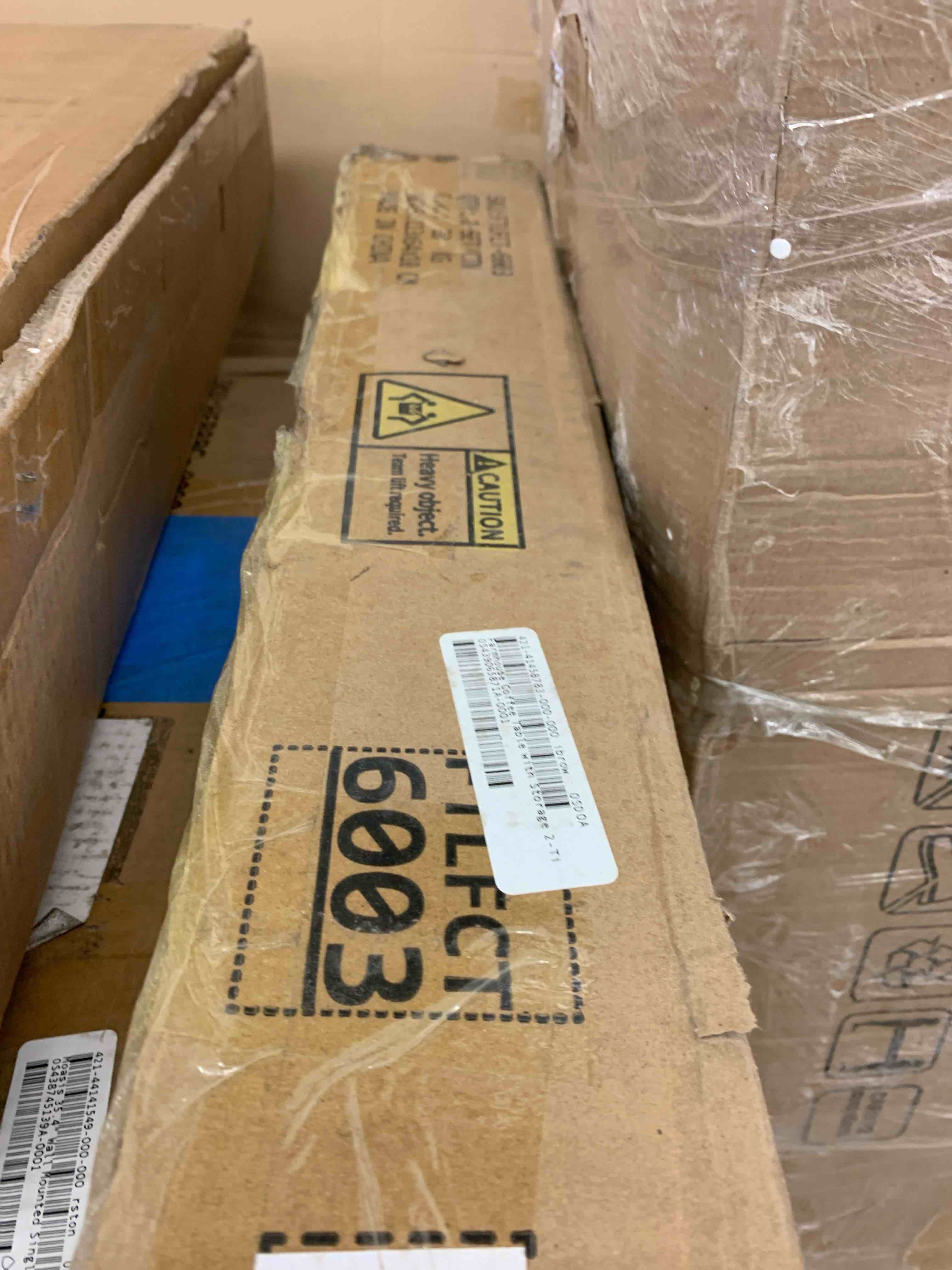 https://s3.amazonaws.com/lotting-images-prod/phillipi/GRA0401972_1731944210067.jpeg