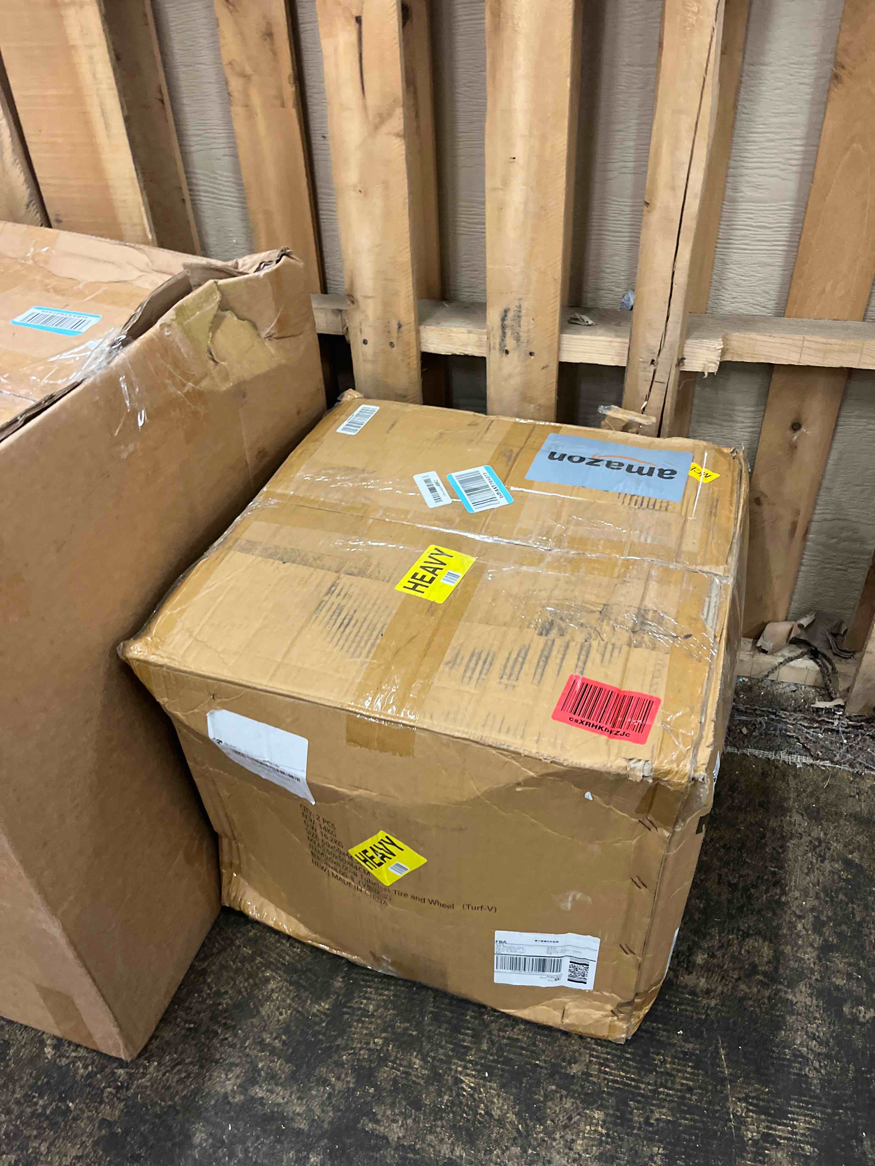 Condition photo showing New/Like New for maxrollors (2 pack) 20x8.00-8 lawn mower tire and wheel tubeless, 3.5" offset hub, 3/4" borehole, 3/16" keyway, 4-ply, compatible replacement for riding lawn mowers