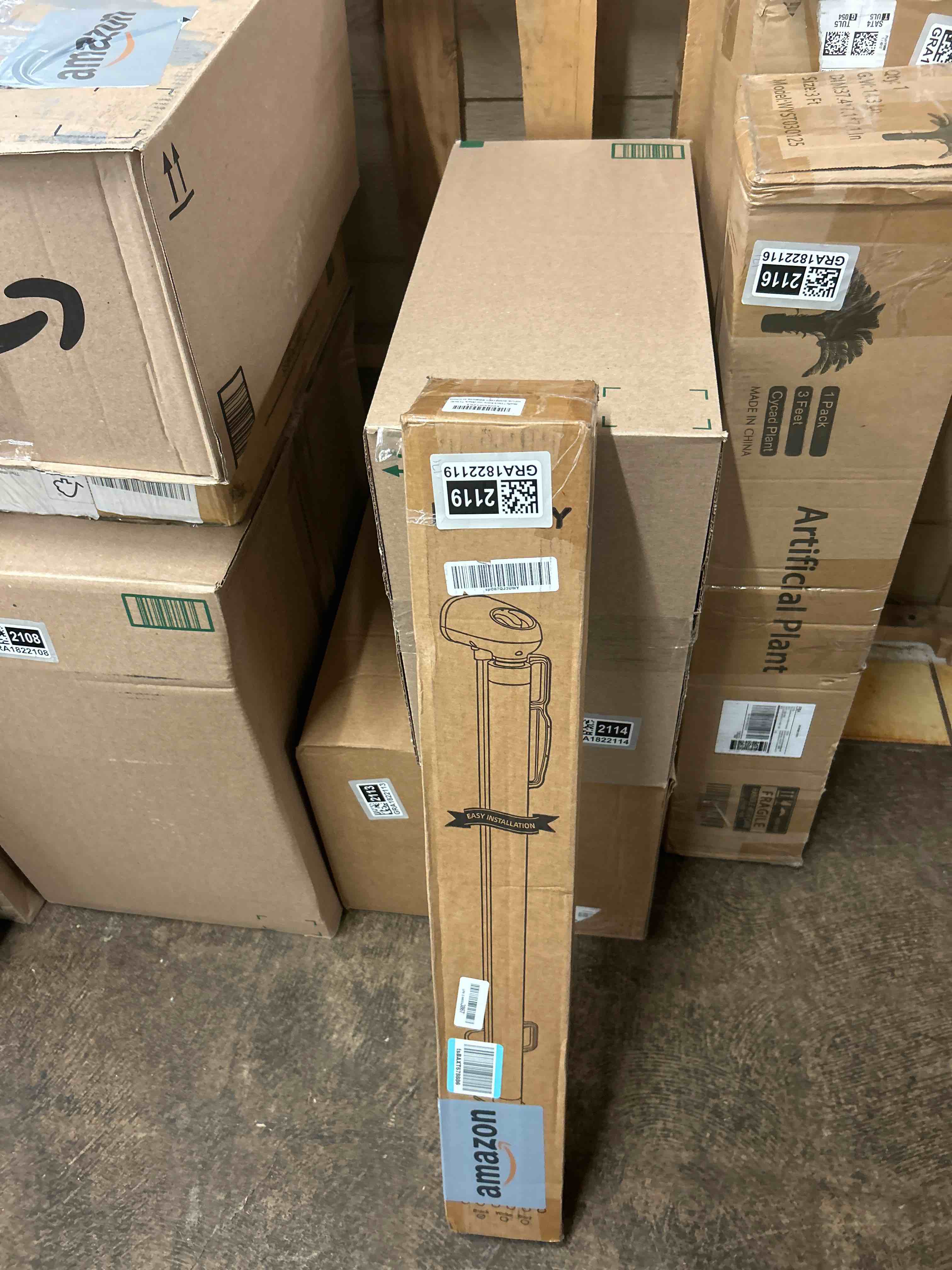 Condition photo showing New/Like New for huafly 71inch retractable baby gates, no drilling baby gates, child gates, safety gates, extra long dog gates on doorways, stairs, outdoor, indoor (black,71 inch)