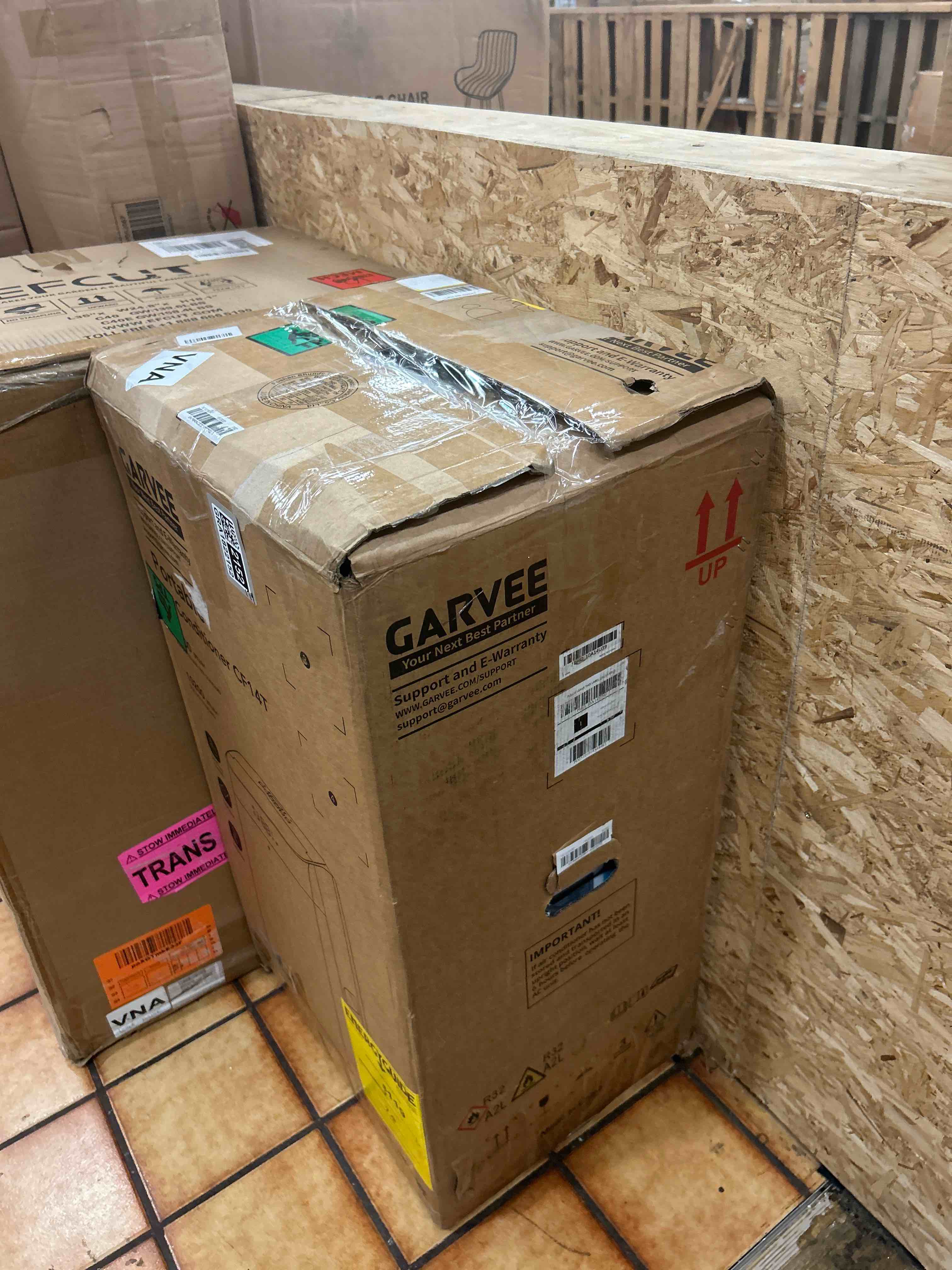Condition photo showing New/Like New for garveetech 14,000 btu portable air conditioner for indoor rooms, 3 in-1 ac unit for bedroom 550-750 sq.ft, dehumidifier, fan, sleep mode, 24 timer, remote control, window kits