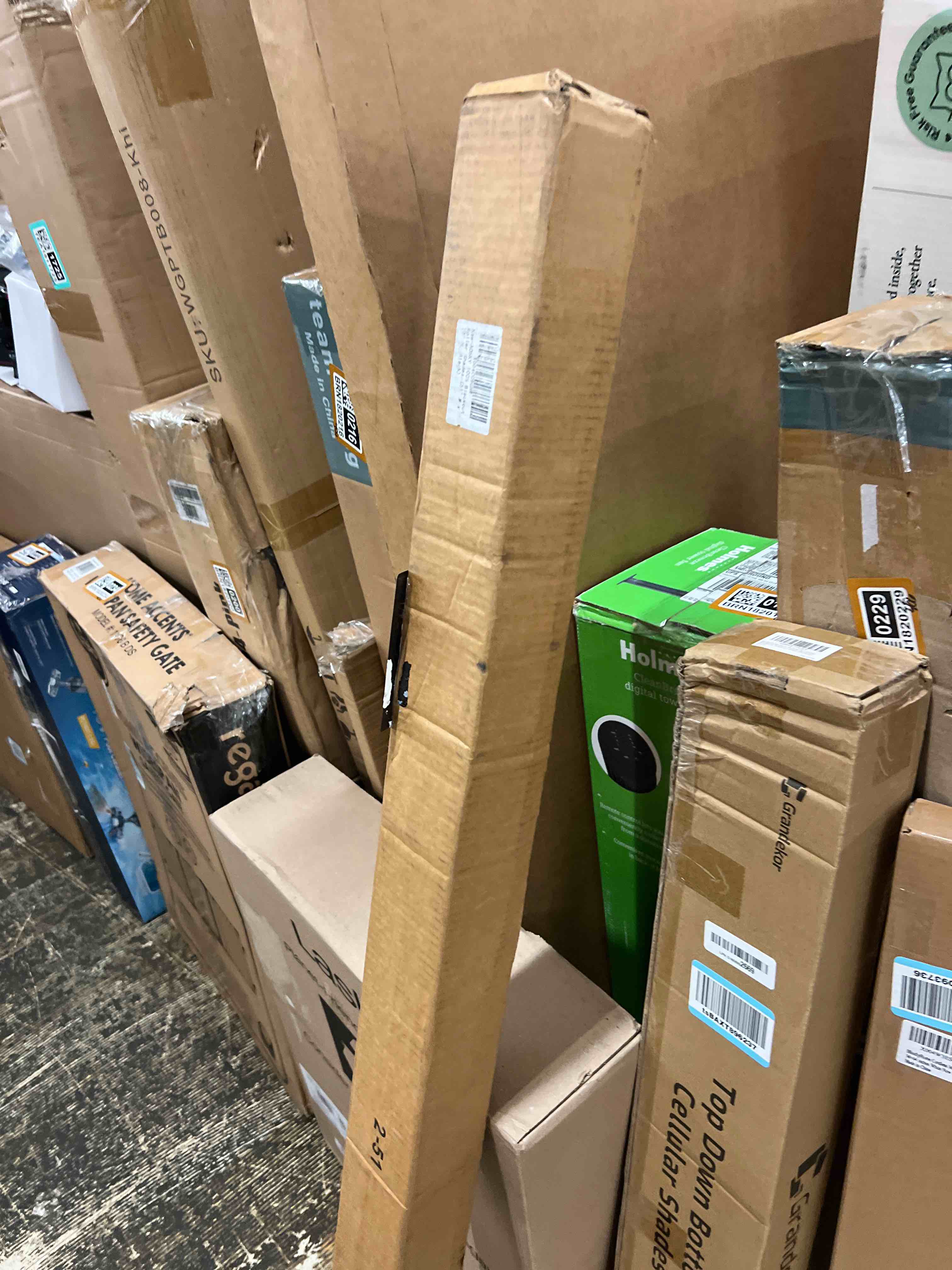 https://s3.amazonaws.com/lotting-images-prod/phillipi/GRA1823185_1785408782387.jpeg