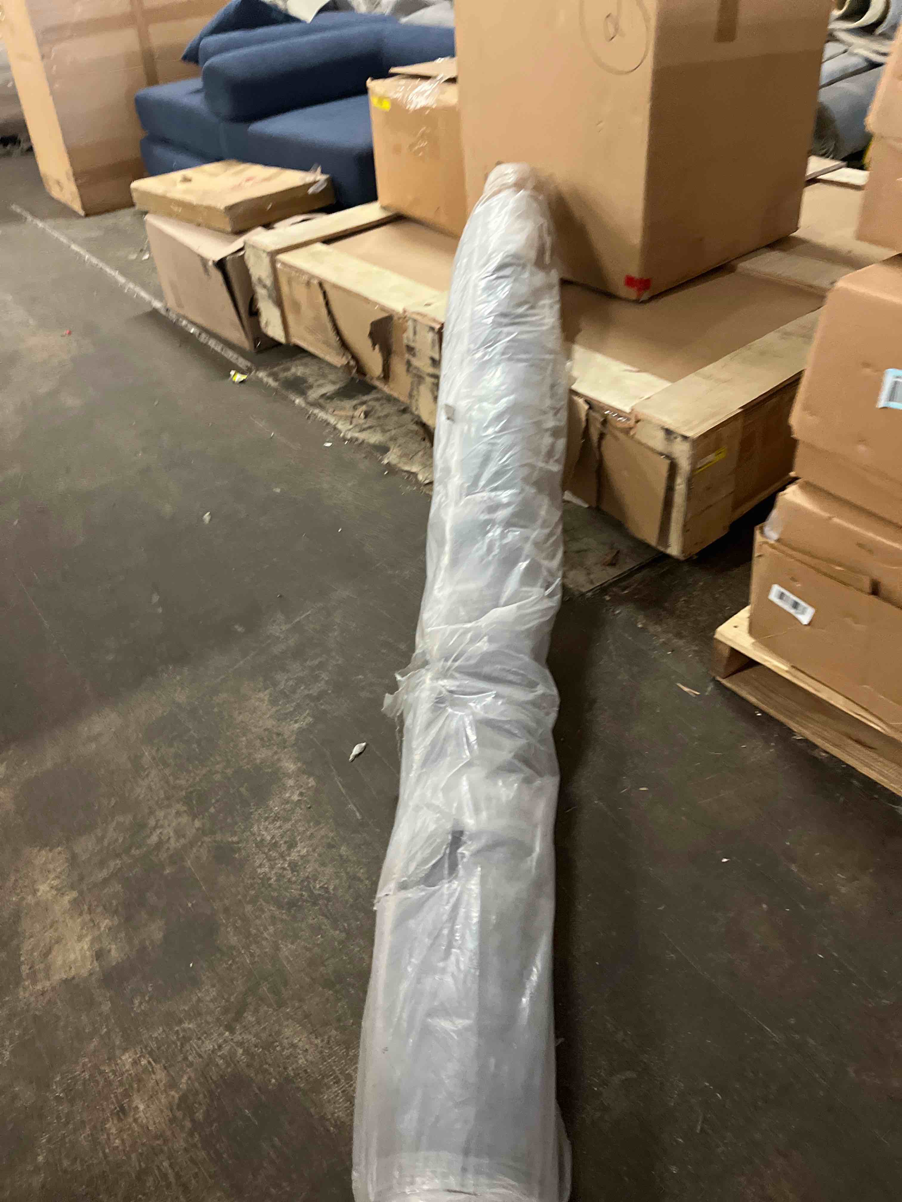 https://s3.amazonaws.com/lotting-images-prod/phillipi/GRA1825816_1787580281981.jpeg