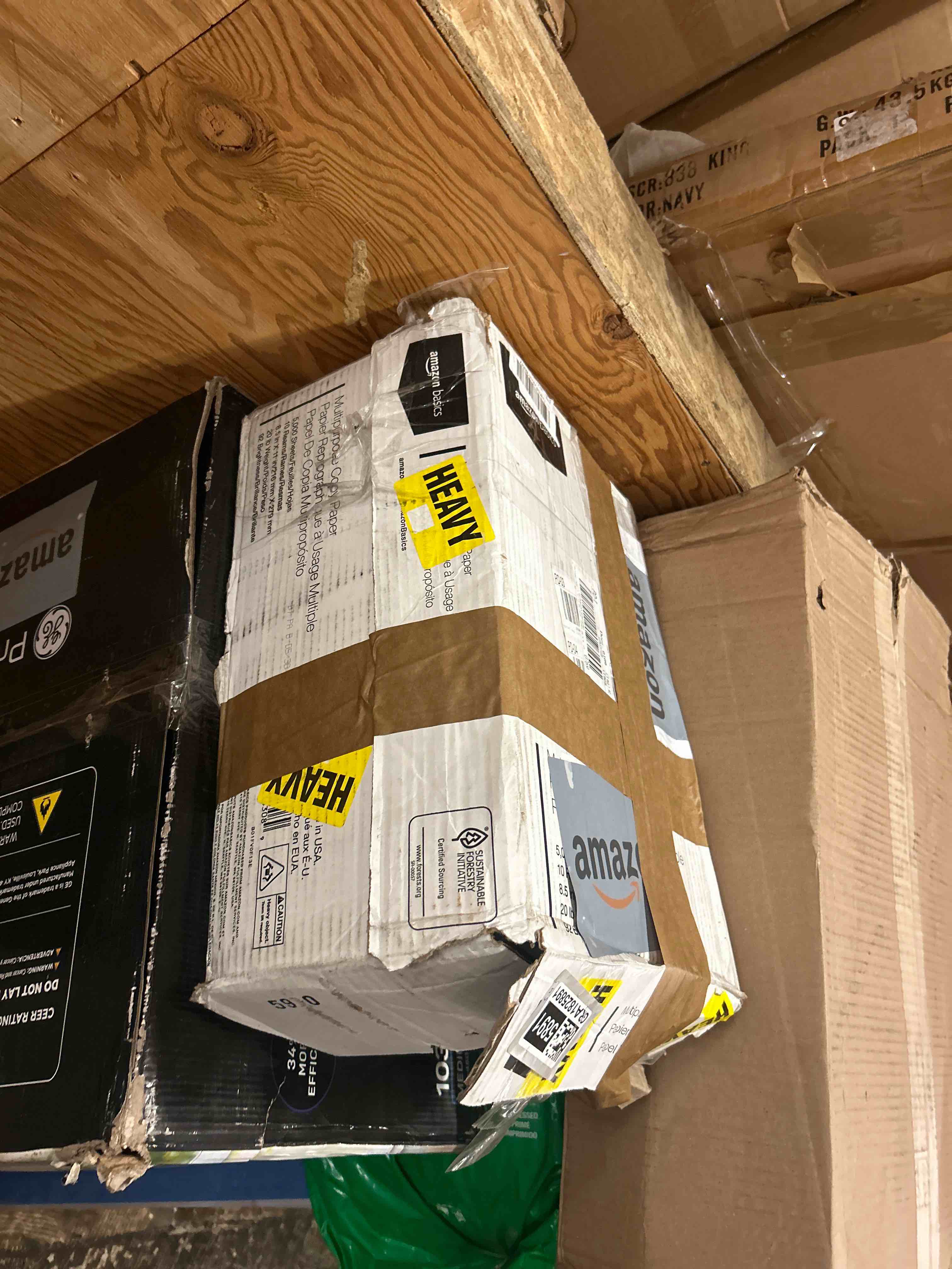 Condition photo showing New/Like New for amazon basics multipurpose copy printer paper, 20 lb, 8.5 x 11 inches, 10 reams (5,000 sheets), 92 bright white