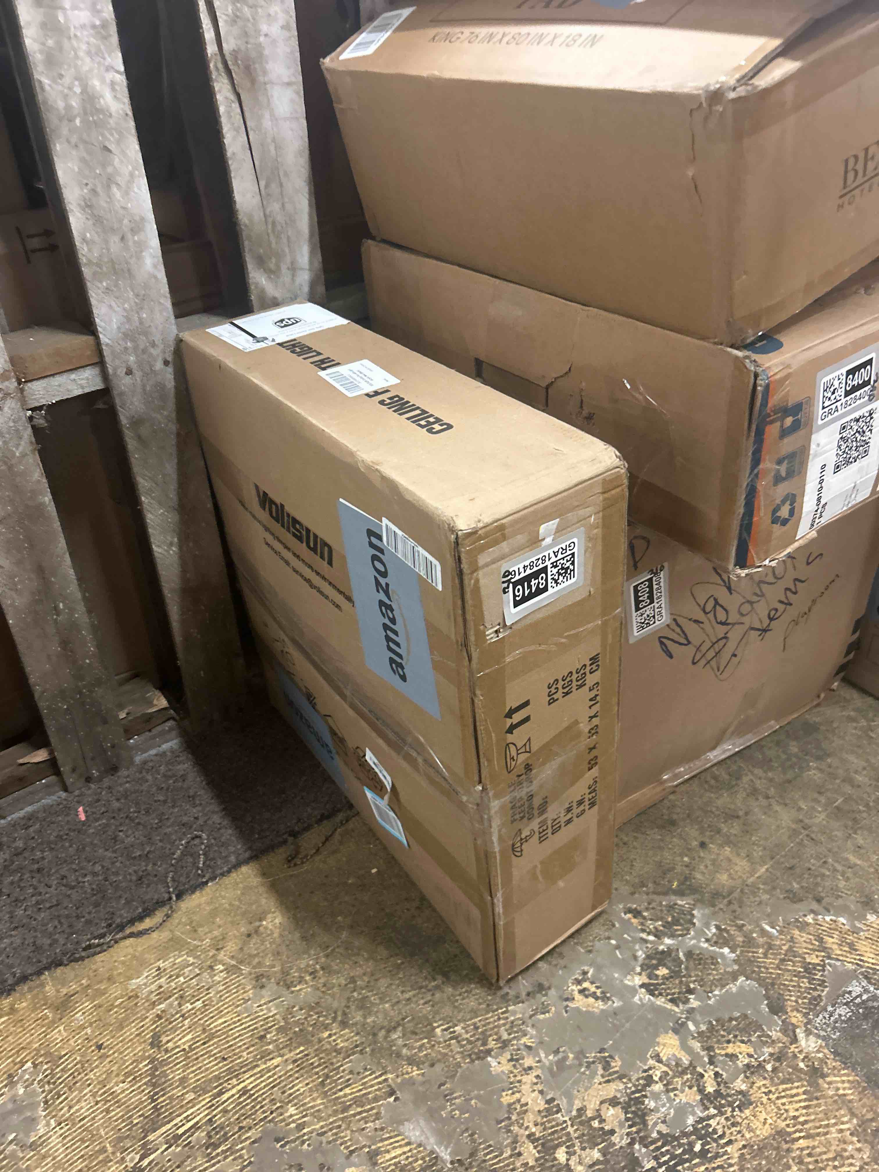 Condition photo showing New/Like New for VOLISUN Low Profile Ceiling Fans with Lights and Remote, Bladeless Ceiling Fan with Light Flush Mount, No Assembly, 3000K-6500K Dimmable, Black Fandelier Ceilings Fans with Lights for Bedroom