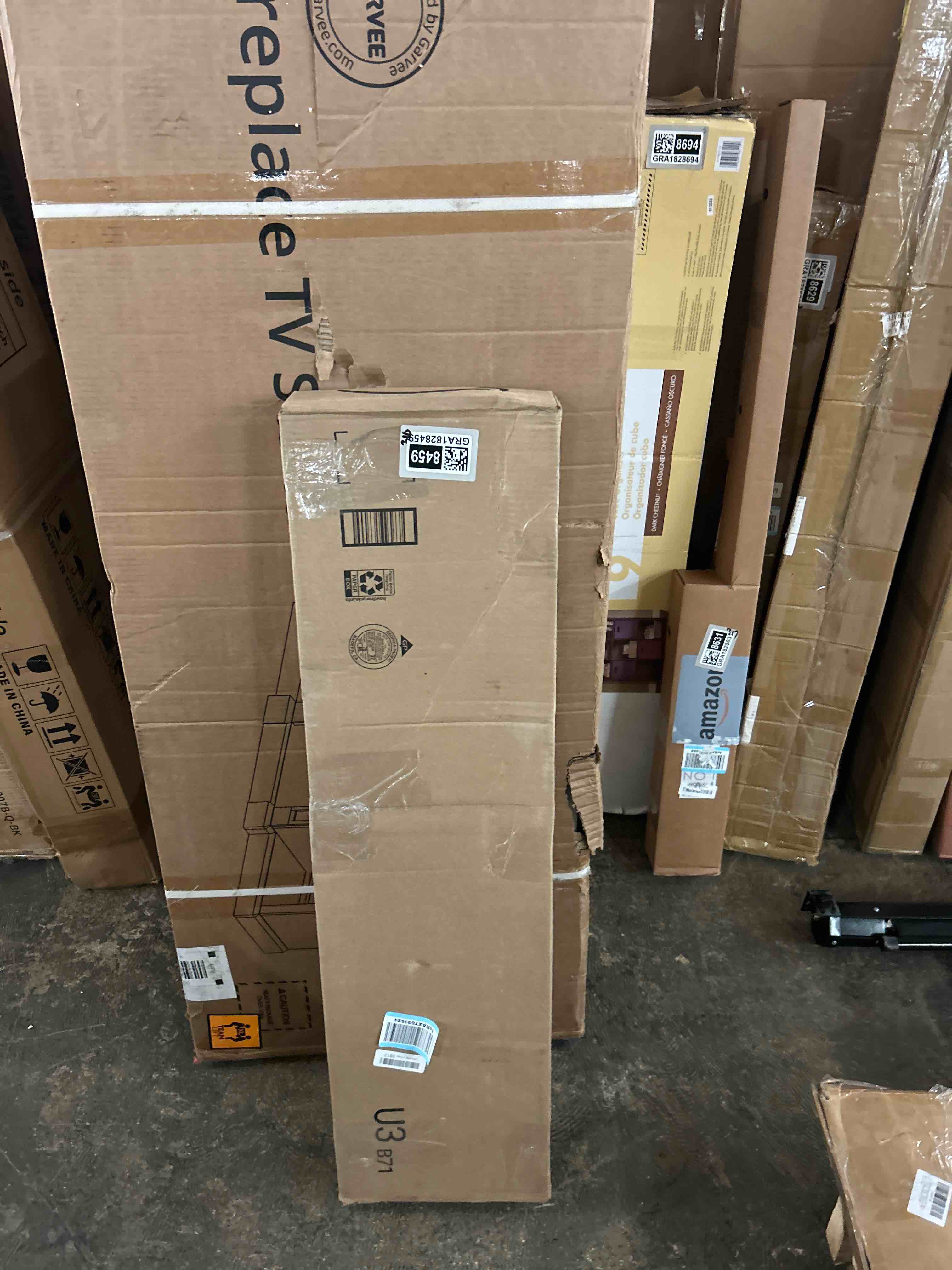 Condition photo showing New/Like New for Clear Table Protector 24 x 48 Inch, 1.5mm Thick Plastic Table Cover, Waterproof PVC Clear Table Cover Protector, Desk Protector Mat, Writing Desk Pad for Desktop, Coffee & Dining Room Table