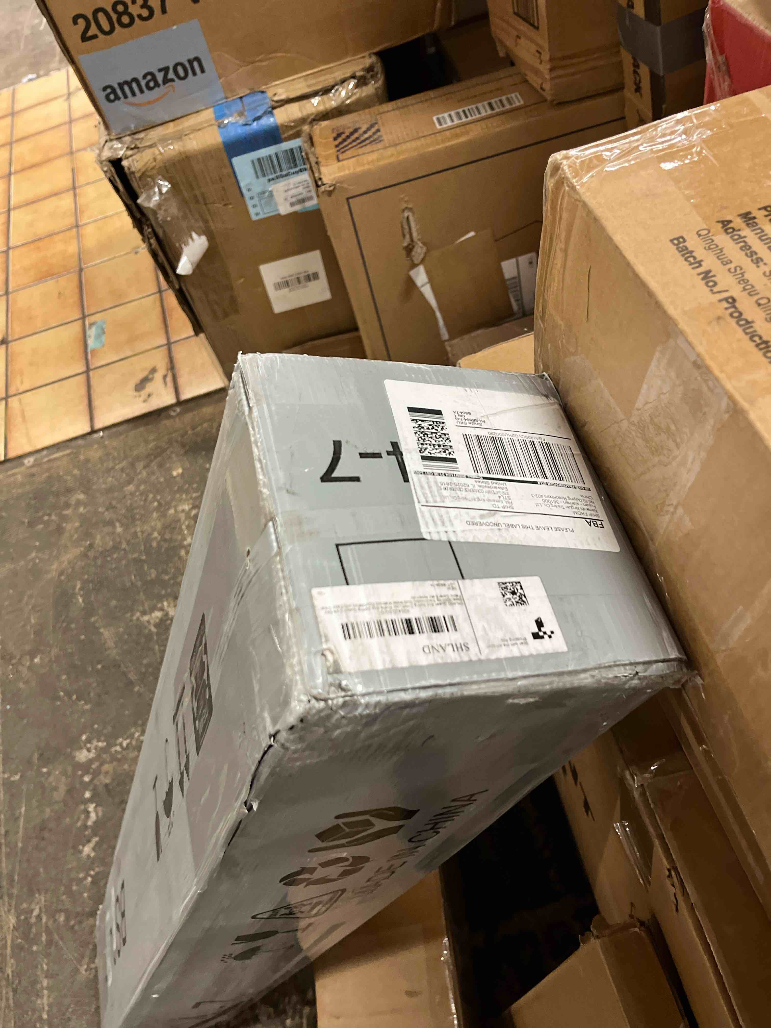 Condition photo showing New/Like New for Queen Box Spring 7 Inch Low Profile Box Spring Queen Size Bed Base, 3000 lbs Black Heavy Duty Metal Mattress Foundation with Easy Clean Fabric Cover,Easy Assembly