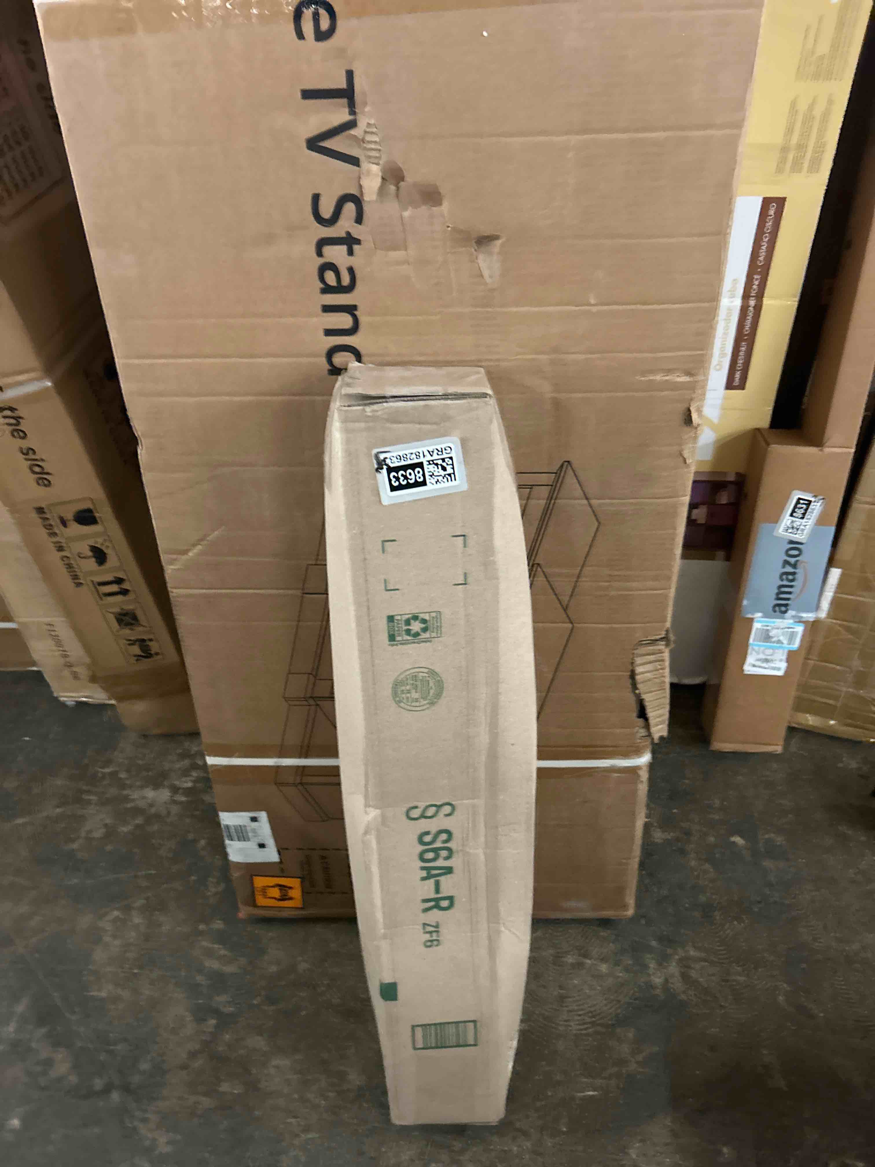 Condition photo showing New/Like New for KESPEN Window Film One Way Daytime Privacy Static Cling Sun Blocking Anti UV Reflective Window Tint for Home and Office, Black-Silver, 17.5 Inch X 16.4 Feet