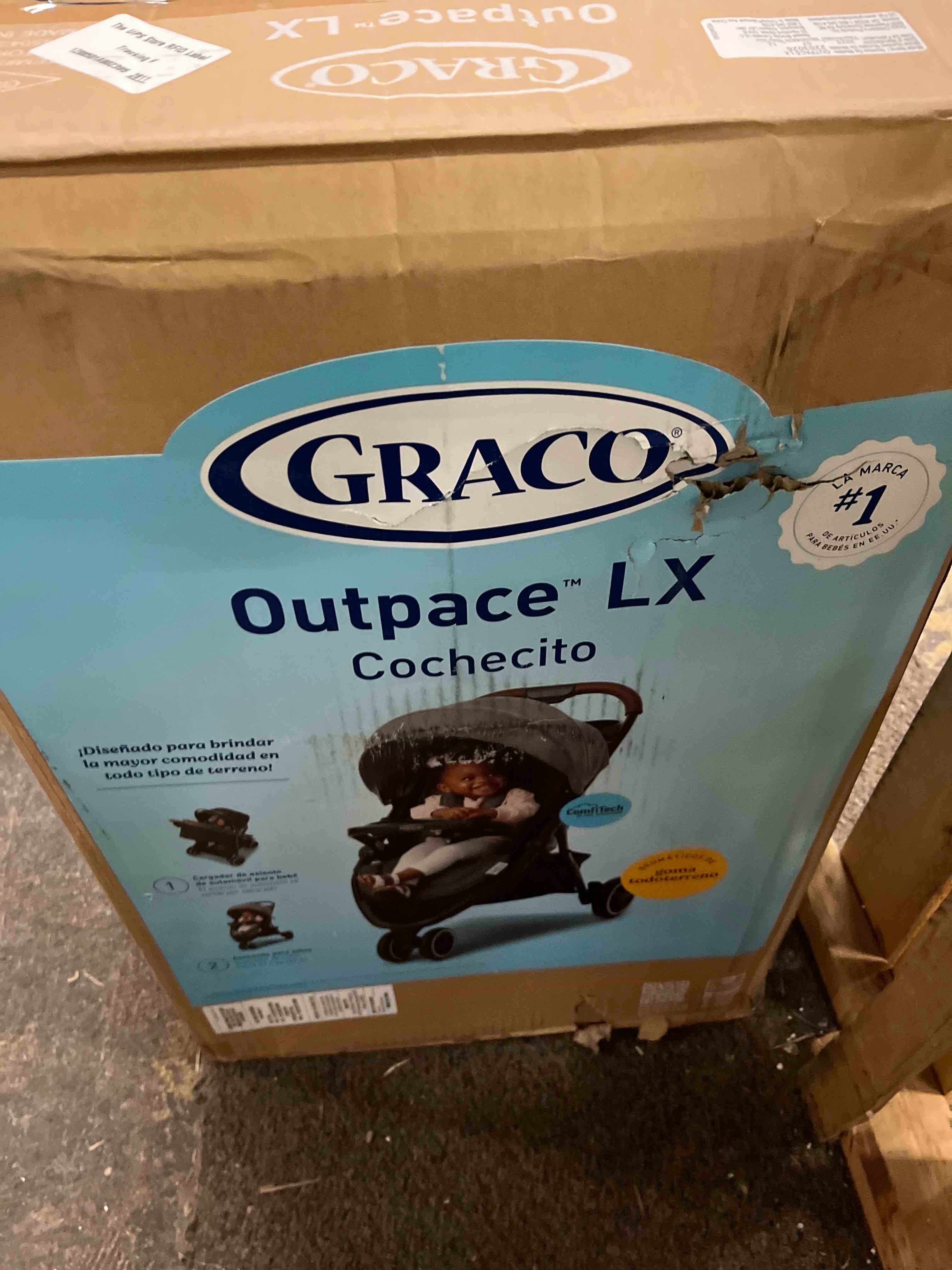 Condition photo showing New/Like New for Graco Outpace LX Travel System, Black