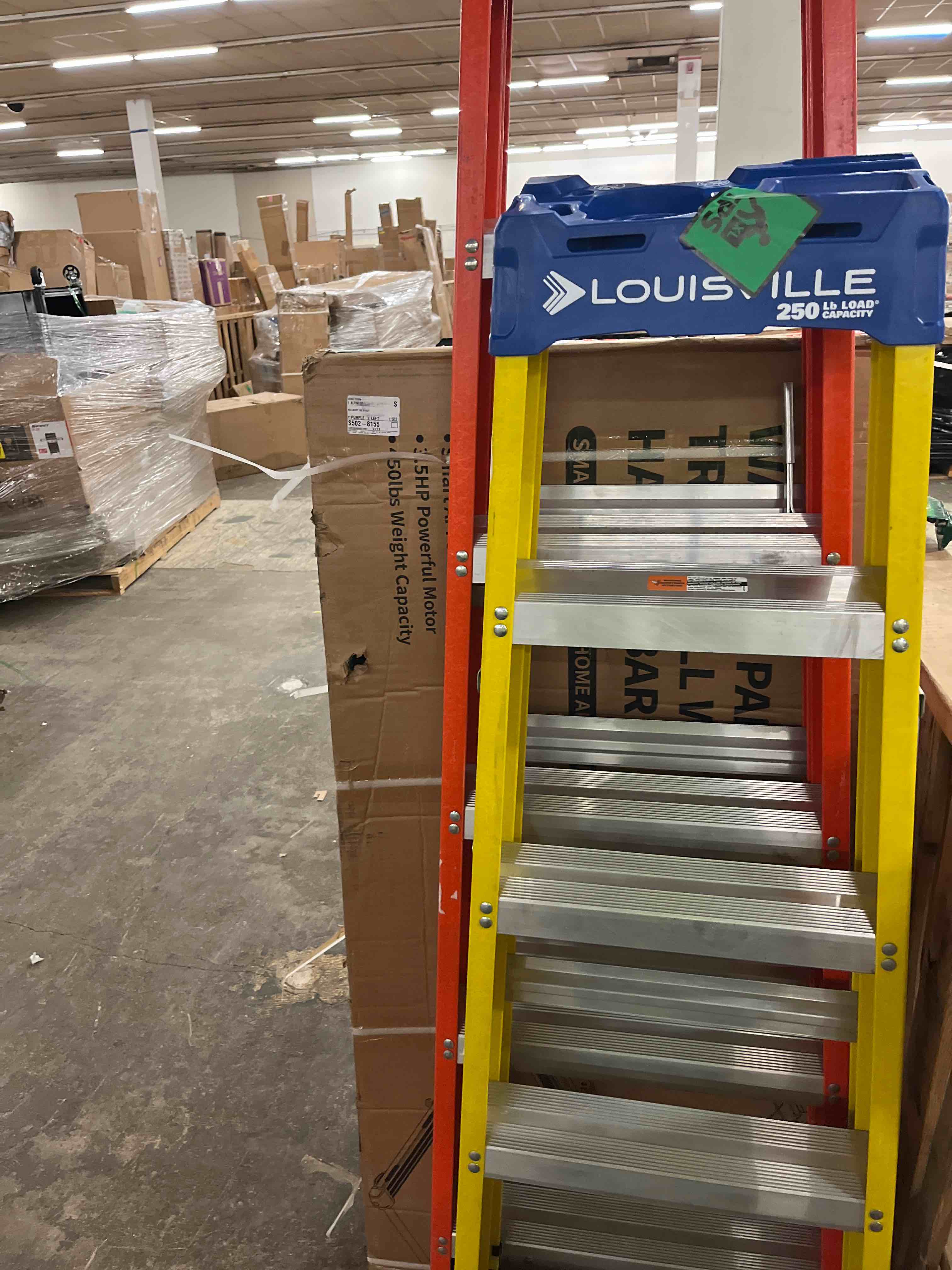 Condition photo showing New/Like New for Louisville Ladder 5-Foot Fiberglass Step Ladder, 250-Pound Load Capacity, Type I, FS2005