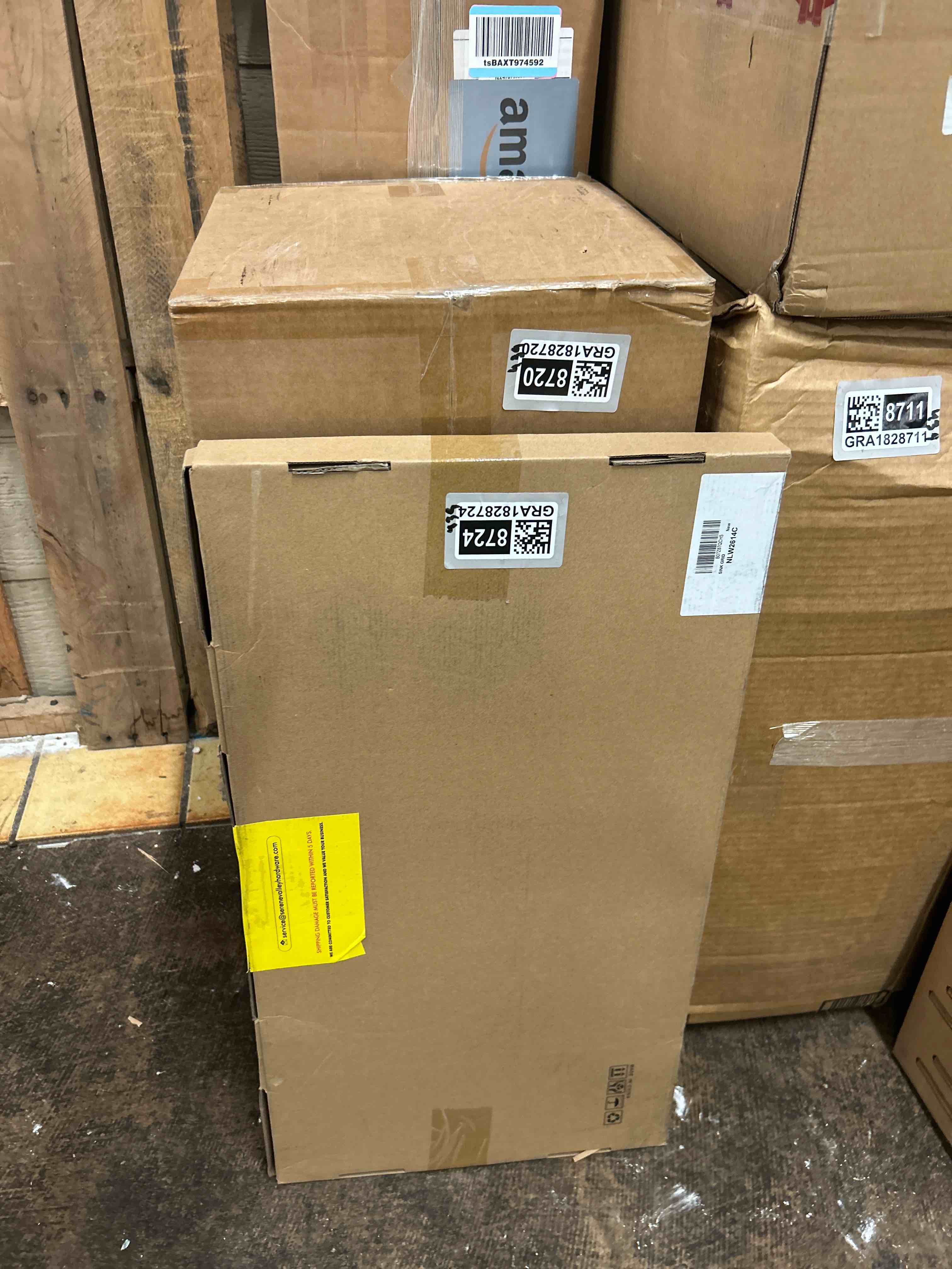 Condition photo showing New/Like New for Serene Valley Sink Protector Grid 26-1/16" x 14-1/16", Centered Drain with Corner Radius 3-1/2", 304 Stainless Steel Material NLW2614C