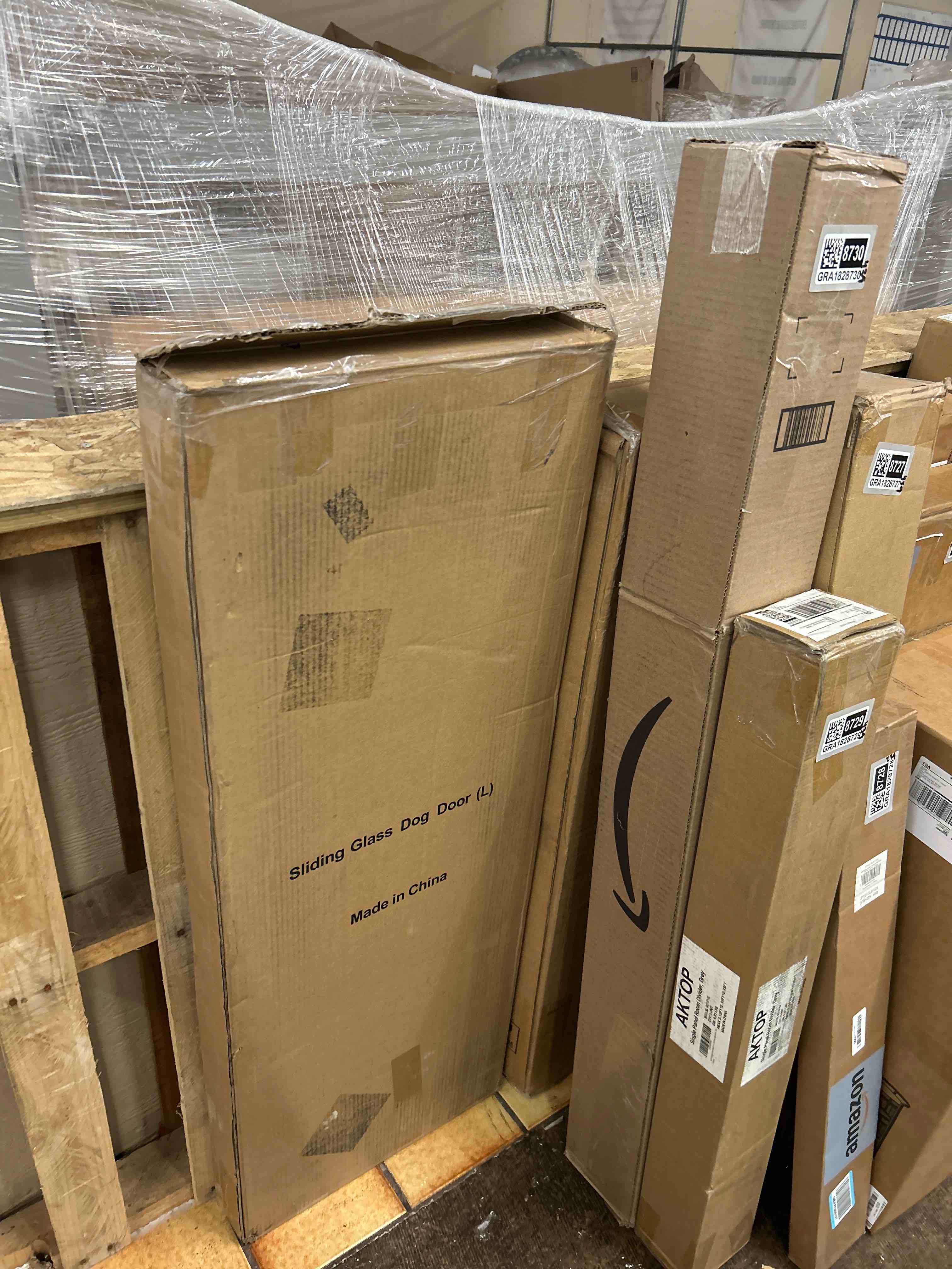 Condition photo showing New/Like New for Dog Door for Sliding Glass Door, Adjustable Height 75 3/5" to 80", Aluminum Frame Sliding Door Dog Door Insert, Suitable for Large Dogs Up to 75 lbs(Large,White)