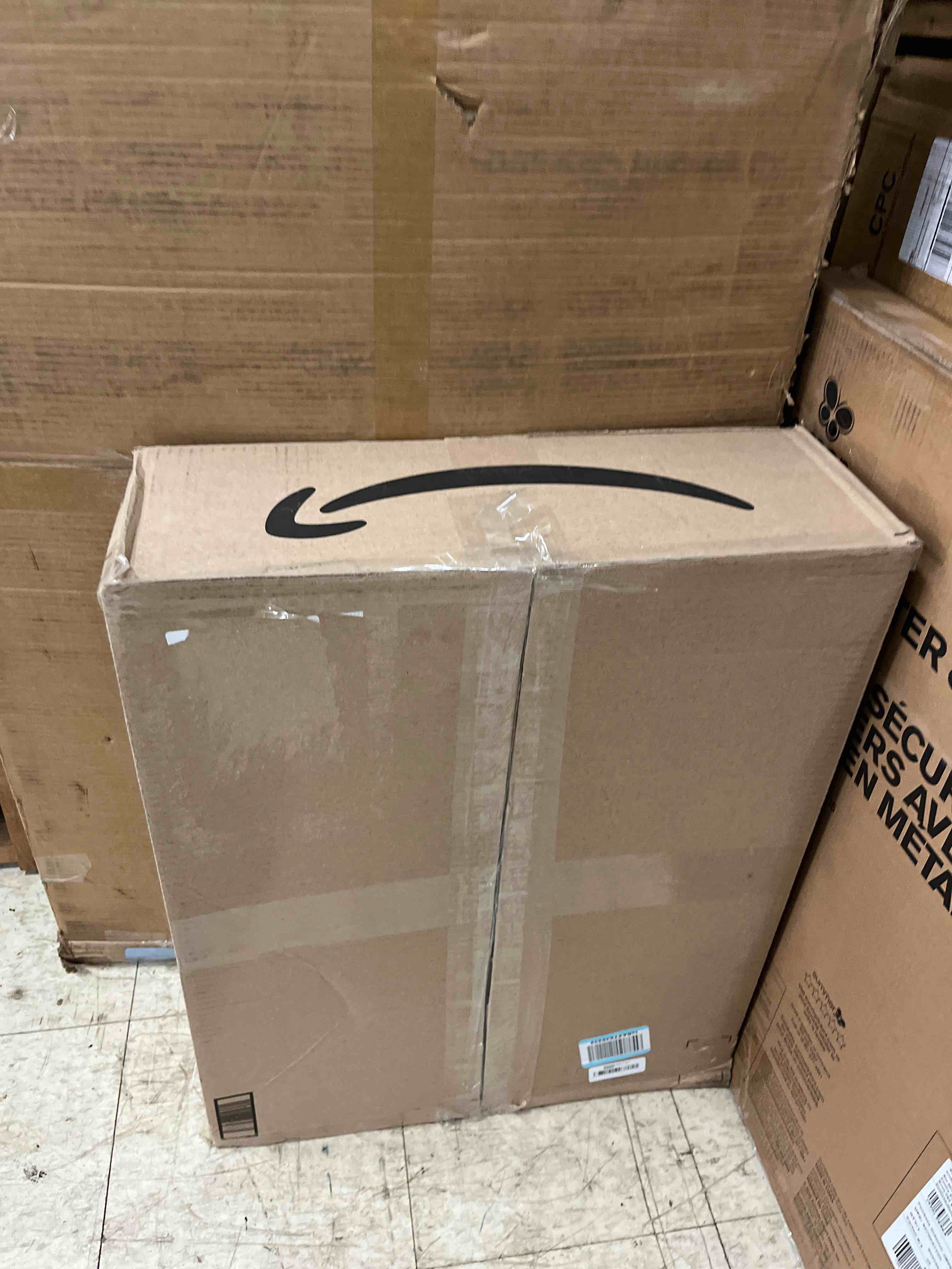 Condition photo showing New/Like New for RISINGSTAR Silverado Sierra Front Seat Covers Faux Leather, Fit for 2007-2026 Chevy Silverado GMC Sierra 1500/2500HD/3500HD Crew Double Regular Cab(Front Pair, Black 2 pcs)