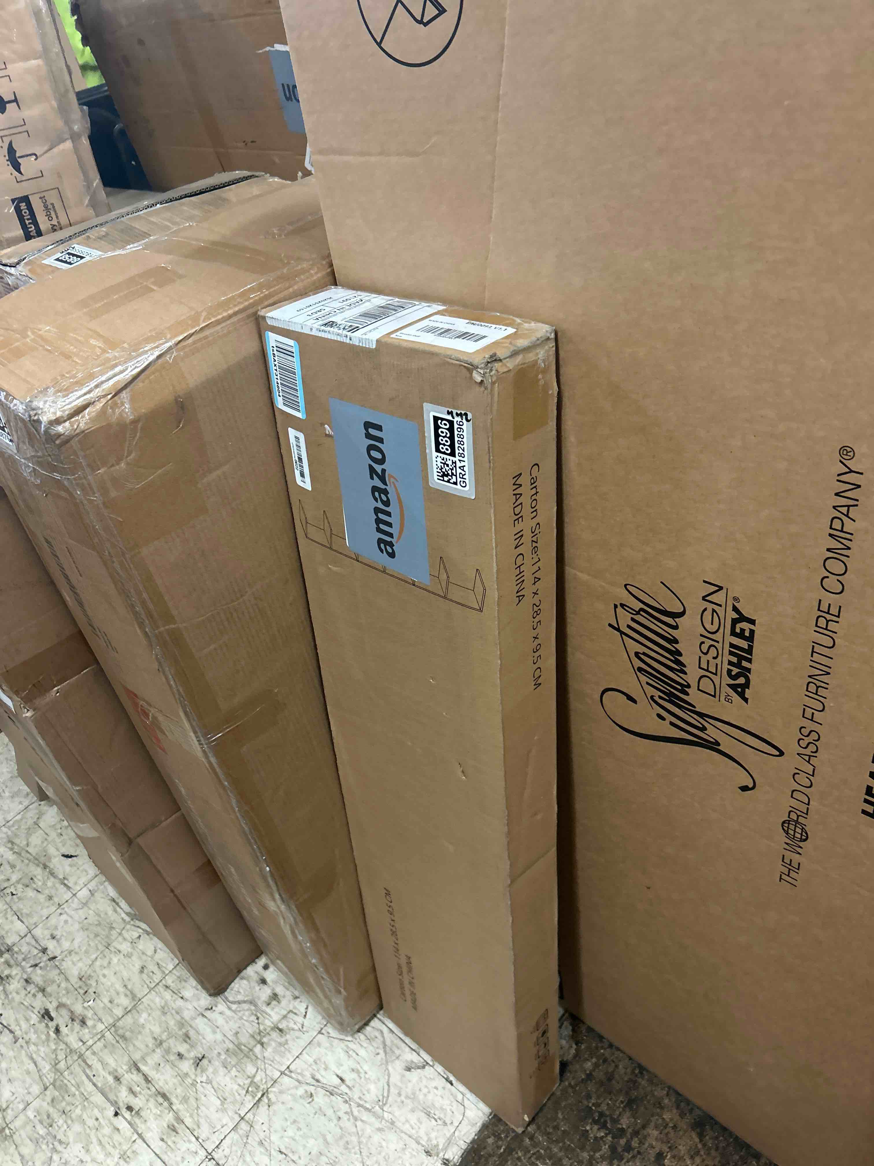 Condition photo showing New/Like New for Fixwal 7 Tier Wall Mounted Shelf Unit White Floating Shelves with LED Lights Lack Wall Shelf for Home Decor Organizer Display