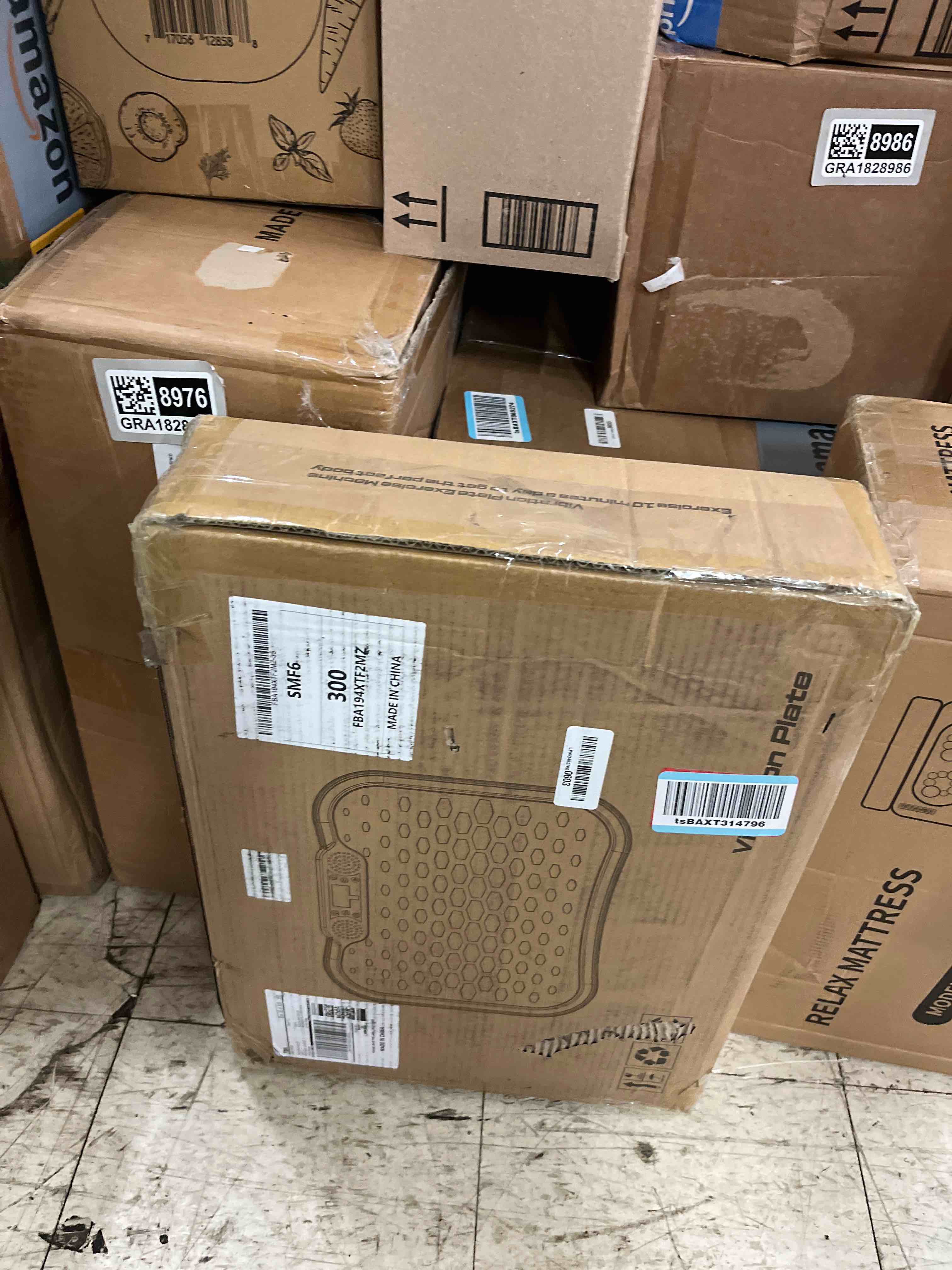 Condition photo showing New/Like New for Vibration Plate Exercise Machine, Vibrating Platform for Lymphatic Drainage Weight Loss, 250 Speeds Full Body Workout Vibrated Plates Fitness Platform for Home Women Men