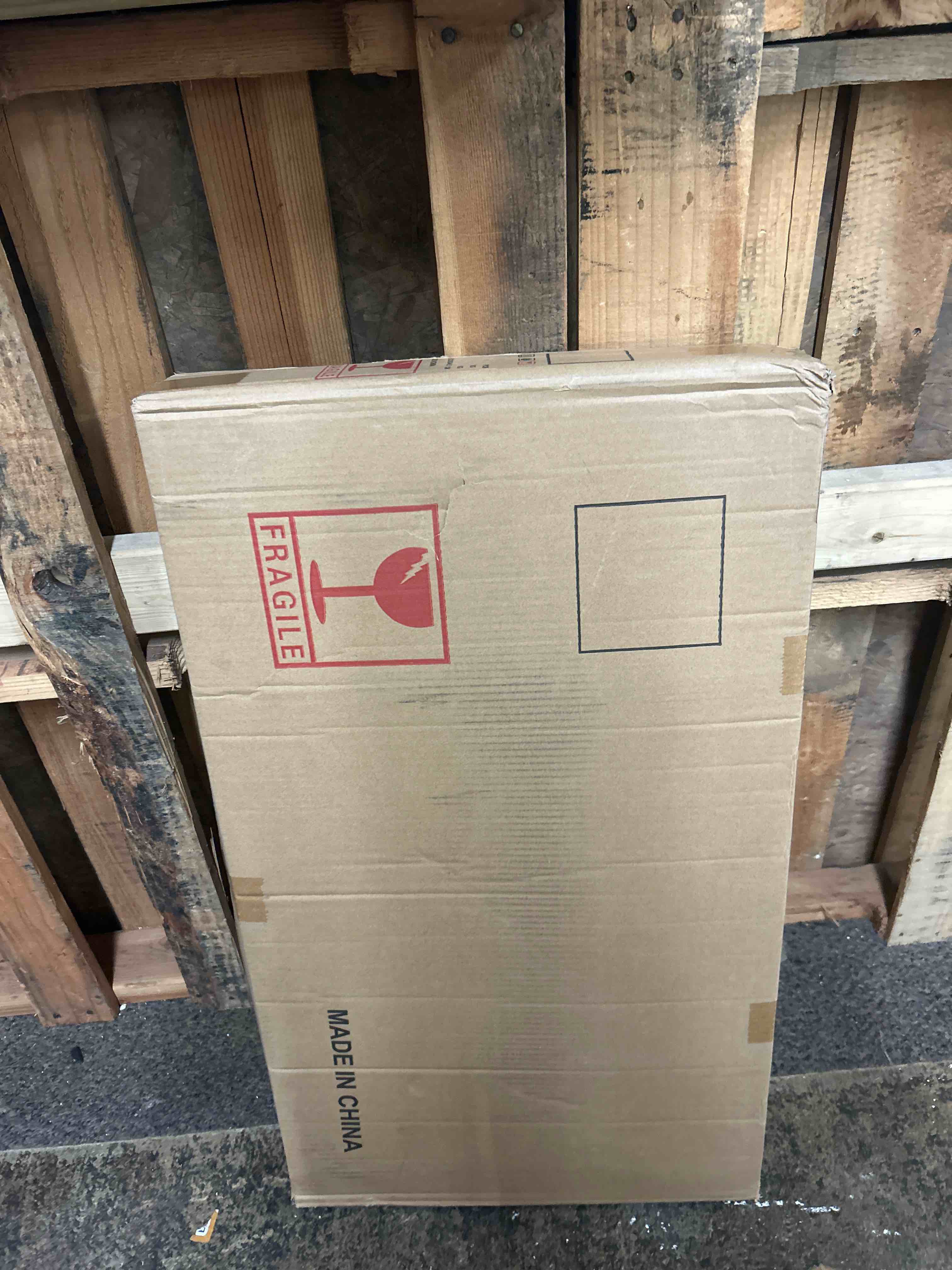 Condition photo showing New/Like New for 10000W Solar Street Light - 600000 Lumens, Dusk-to-Dawn, Waterproof, Ideal for Commercial & Outdoor Parking Lots - Energy-Efficient Solar-Powered