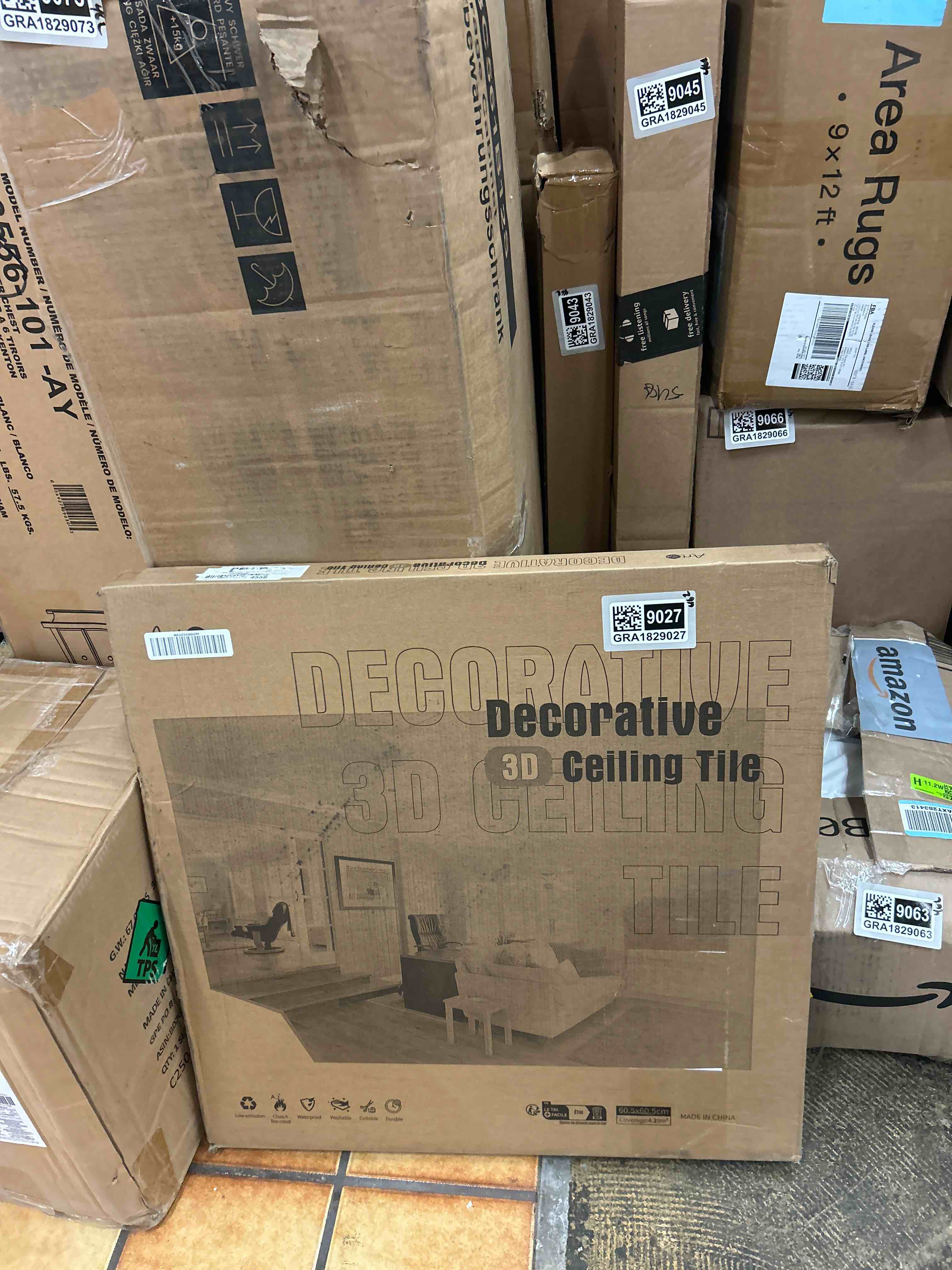 Condition photo showing New/Like New for Art3d Decorative Ceiling Tile 2x2 Glue up, Lay in Ceiling Tile 24x24 Pack of 12pcs Spanish Floral in Matt White