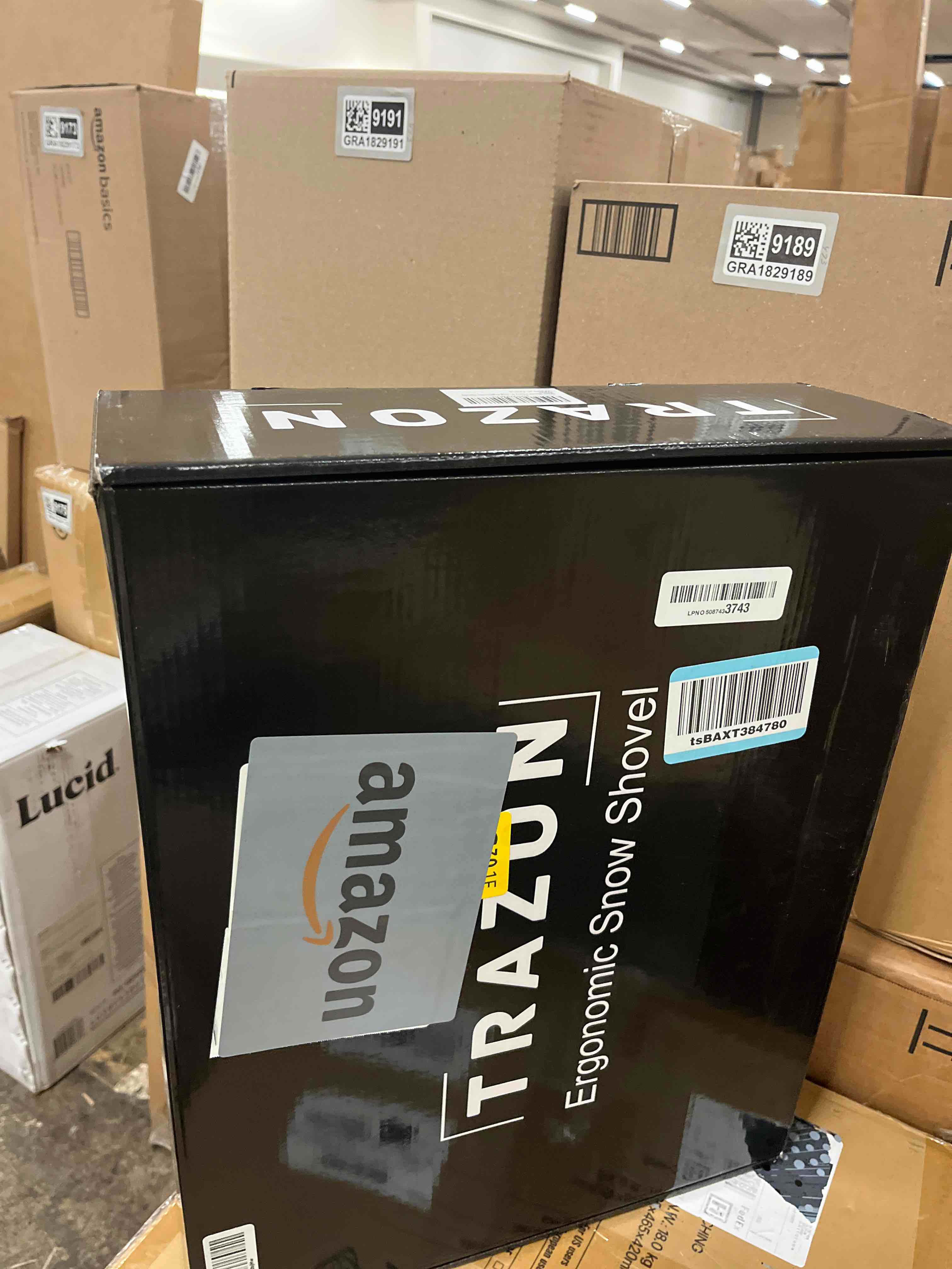 Condition photo showing New/Like New for Snow Shovel Heavy Duty for Driveway with Ergonomic Handle to Use Without Backpain for Home Garage Car - Snow Shovel with 18 Inch Blade Large Capacity and 58 Inch Long Ergonomic Handle (Black)