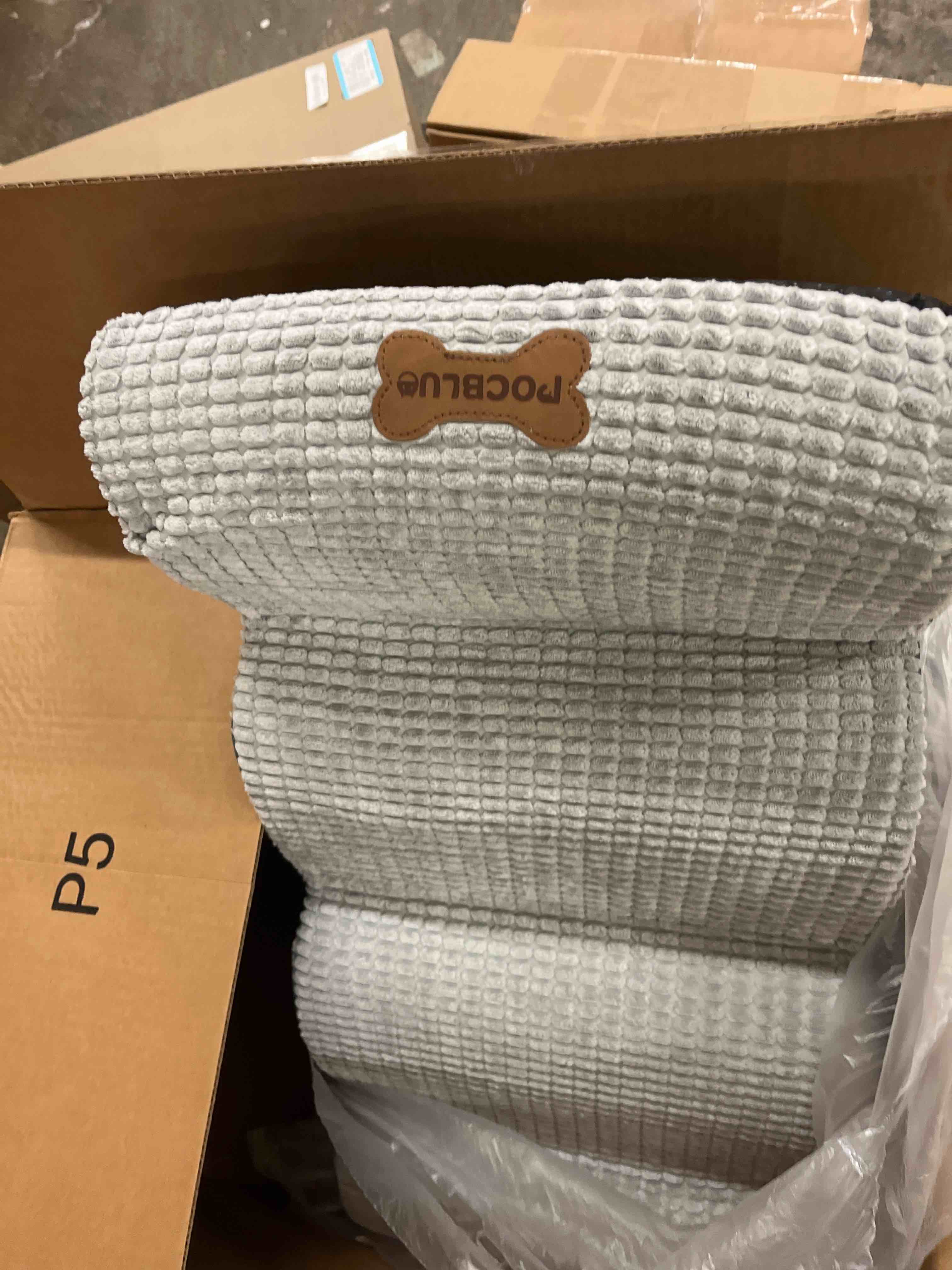 Condition photo showing Good Condition for POCBLUE Dog Stairs for Small Dogs 19.7" H, 4-Step Wide Pet Step for High Bed or Couch, Curved Pet Ramps for Cats with High-Density Foam and Washable Cover, Grey