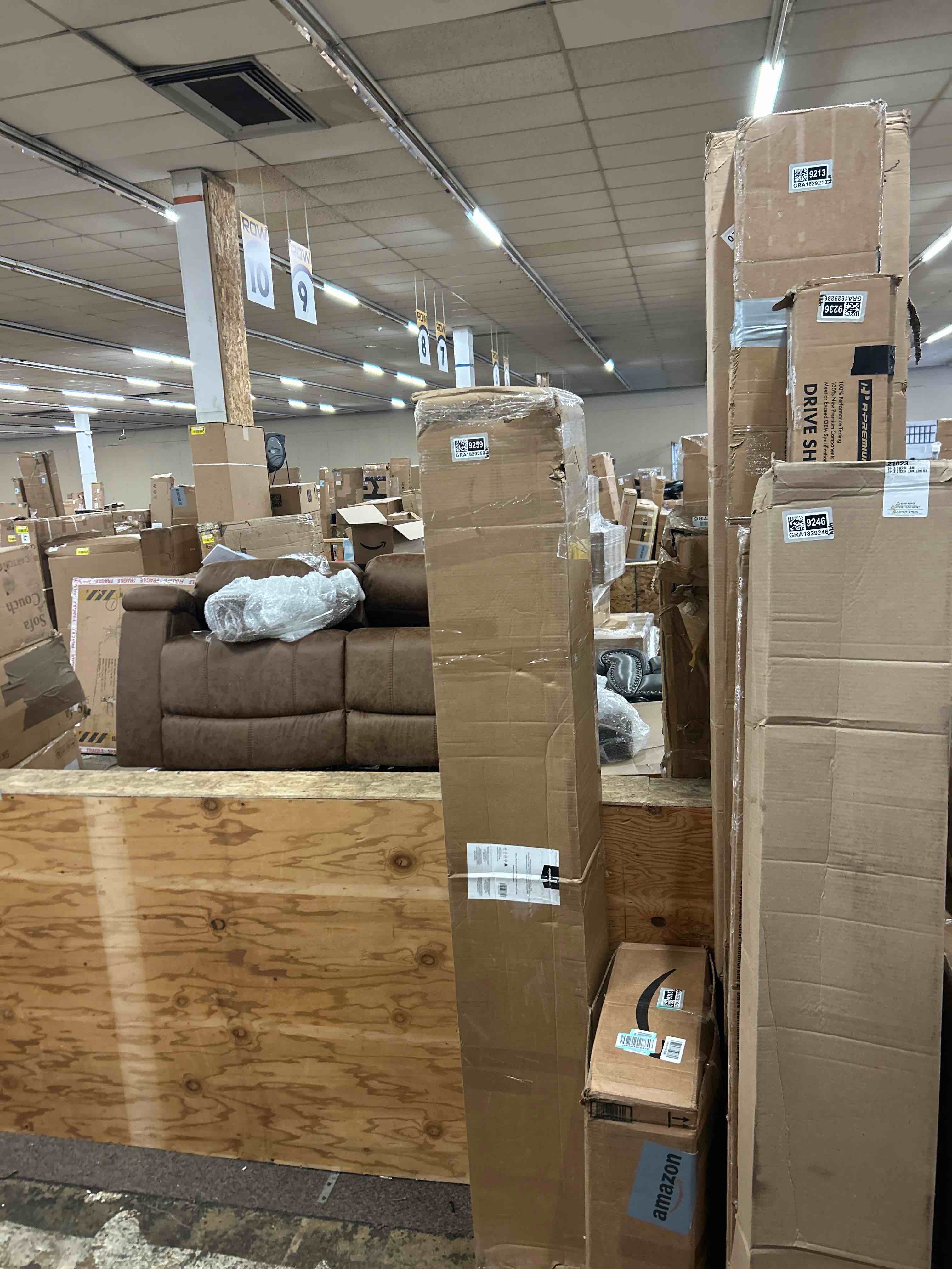 Condition photo showing New/Like New for Amazon Basics Smart Box Spring Bed Base, 9-Inch Height Sturdy Mattress Foundation, Strong Metal Support, Tool-Free Easy Assembly, King, 79"L x 75.5"W x 9"H, White