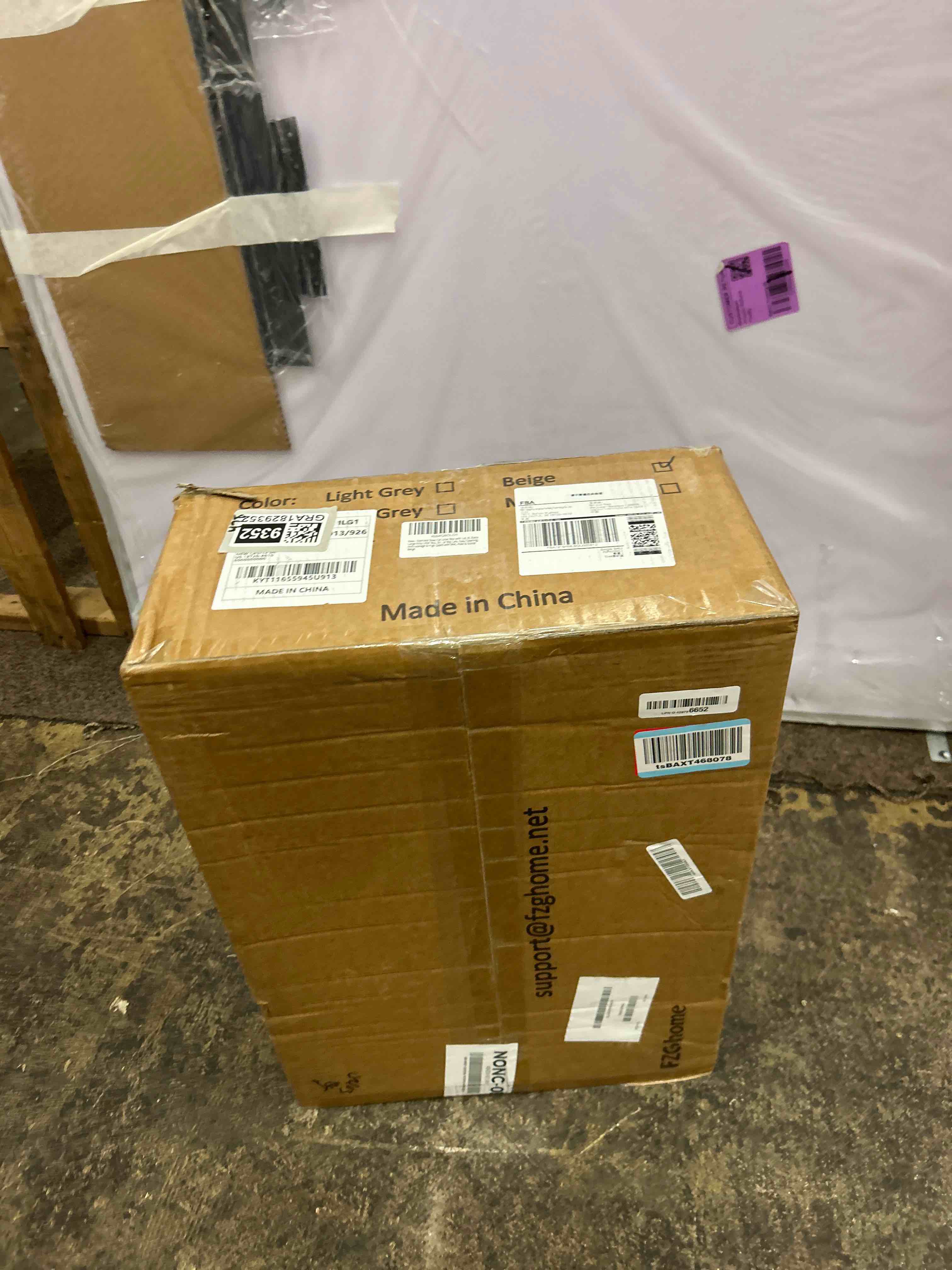 Condition photo showing New/Like New for Stainless Steel Litter Box with Lid, XL Extra Large Litter Box, Enclosed Top Entry Metal Litterbox for Big Cats, Easy Cleaning, Anti-Leakage & High Sided with Mat, Aisle & Scoop, Beige
