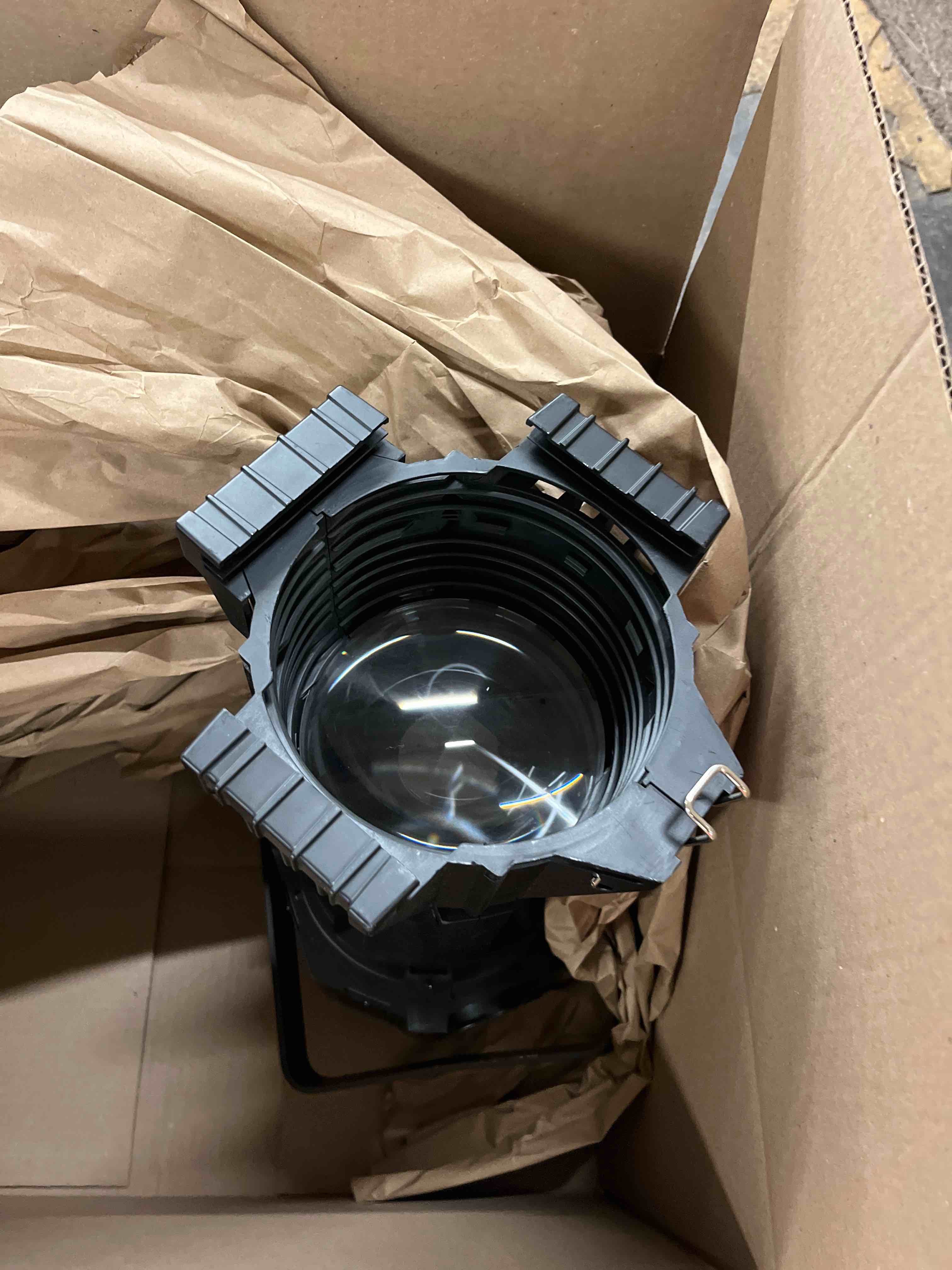 https://s3.amazonaws.com/lotting-images-prod/phillipi/GRA1829558_1777513626720.jpeg