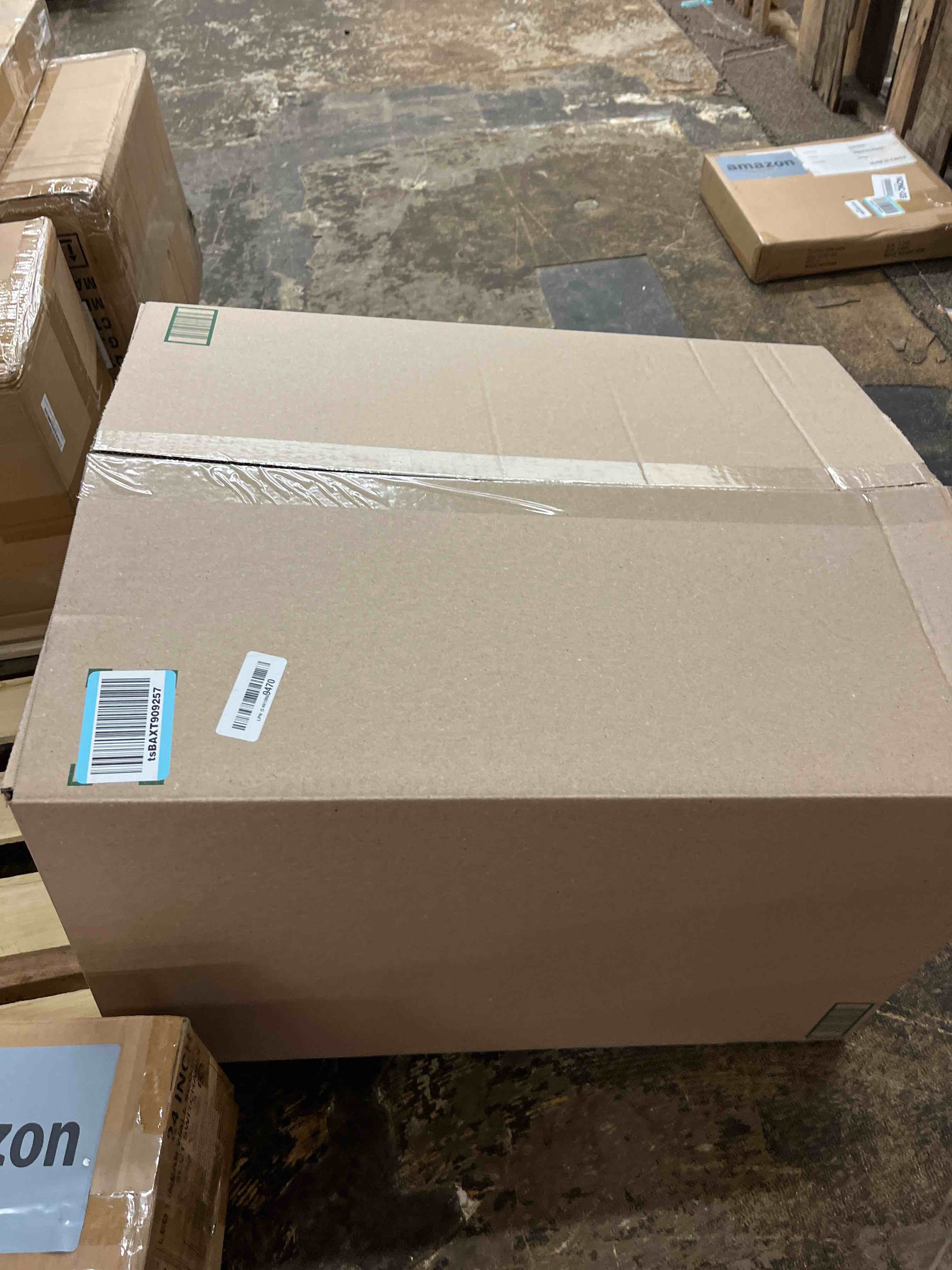 https://s3.amazonaws.com/lotting-images-prod/phillipi/GRA1829558_1777513643100.jpeg