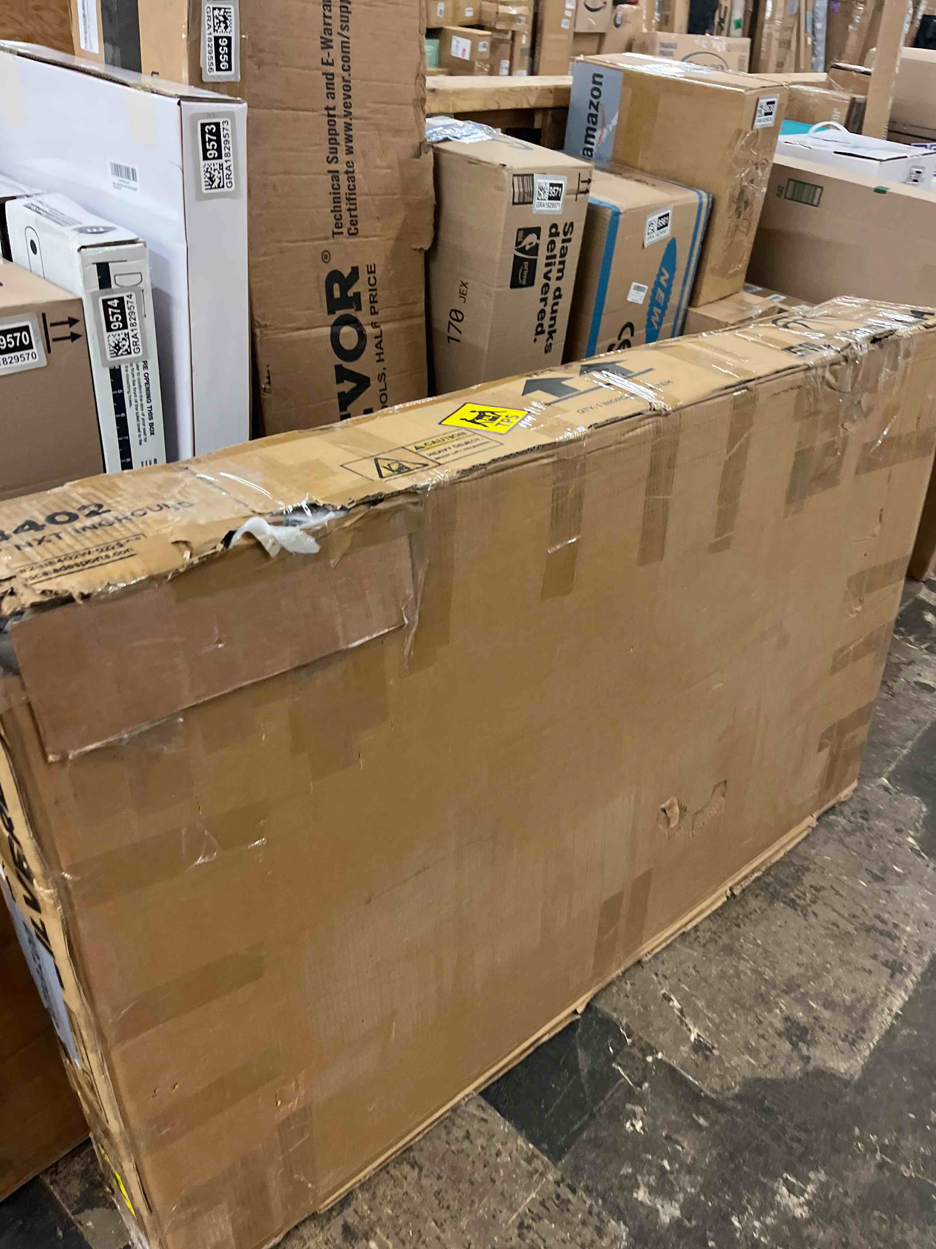 https://s3.amazonaws.com/lotting-images-prod/phillipi/GRA1829575_1777517310856.jpeg