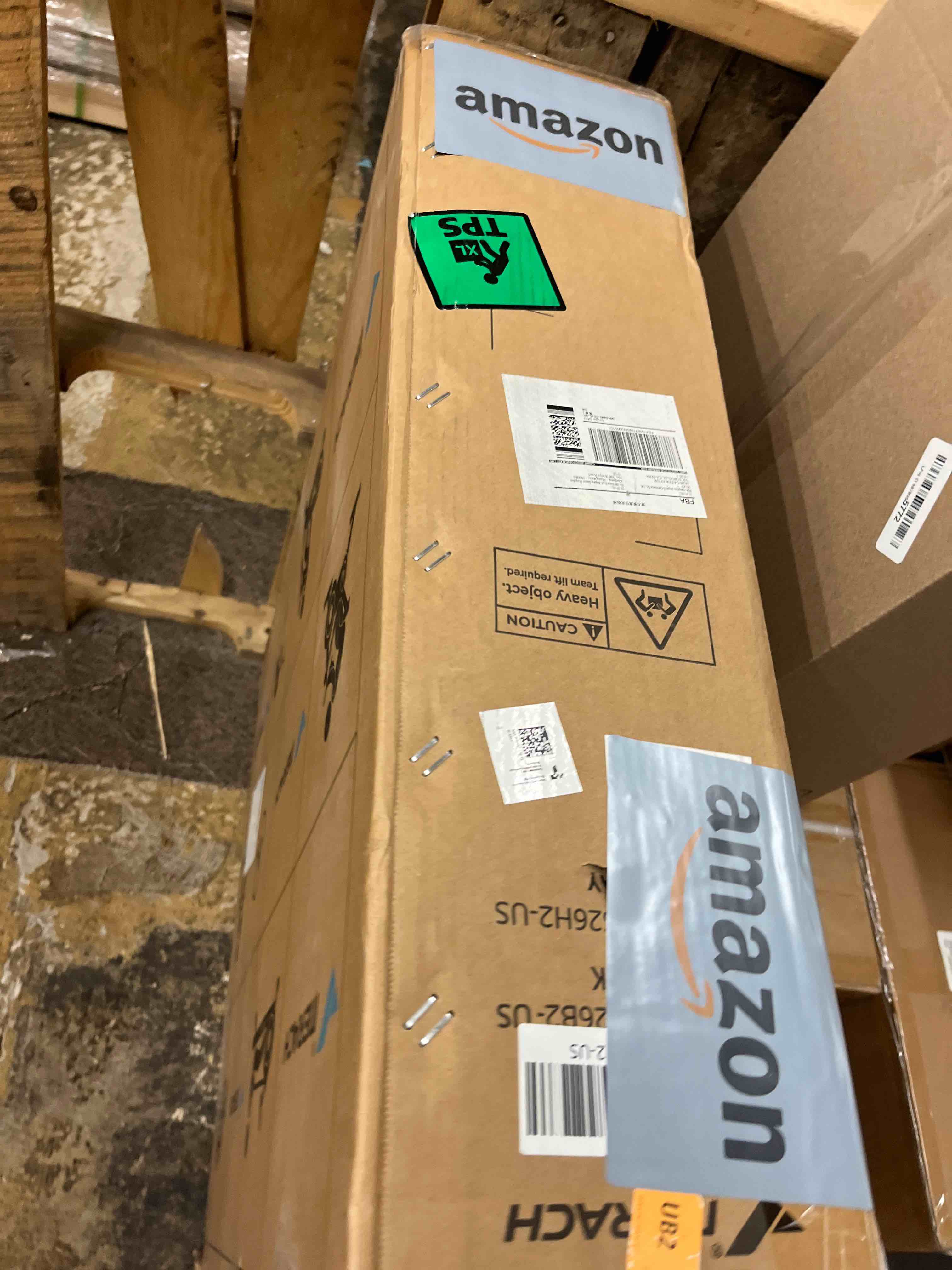 https://s3.amazonaws.com/lotting-images-prod/phillipi/GRA1829580_1777516604189.jpeg