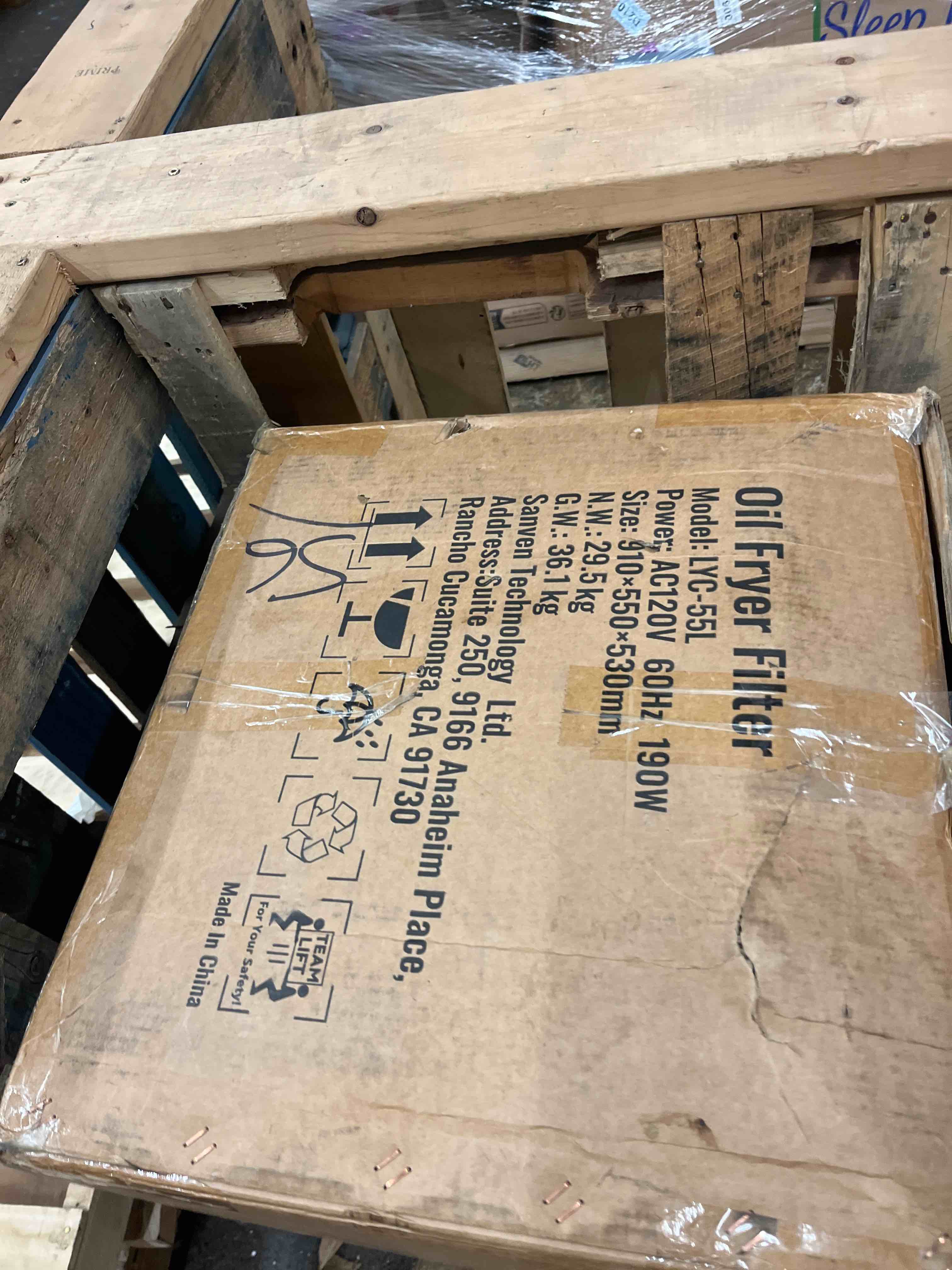 https://s3.amazonaws.com/lotting-images-prod/phillipi/GRA1829582_1777516386417.jpeg