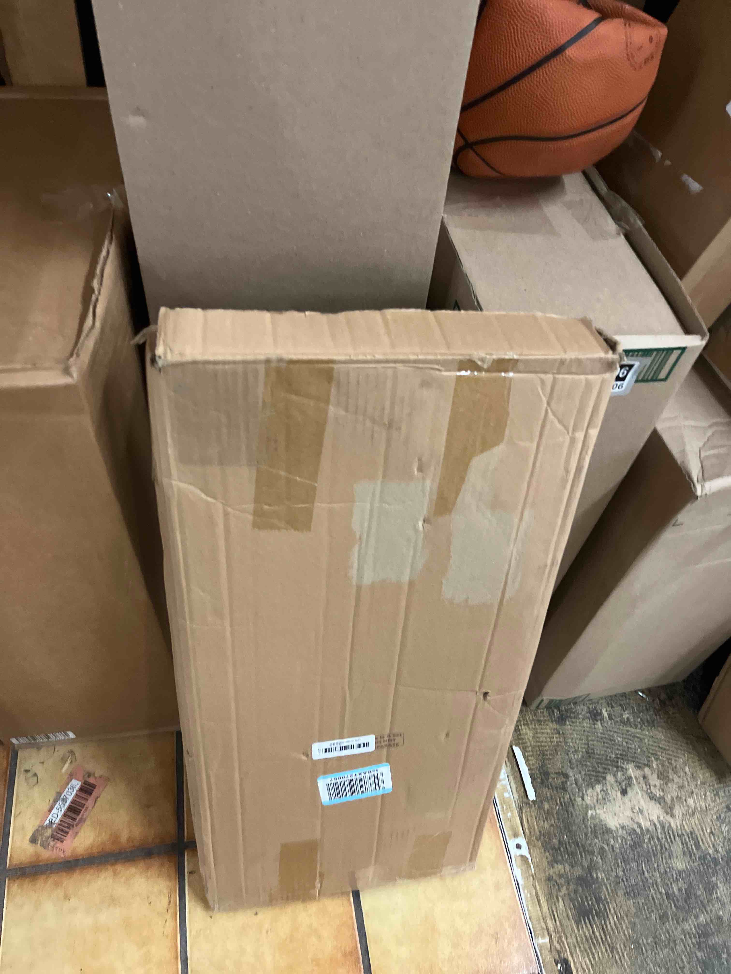 https://s3.amazonaws.com/lotting-images-prod/phillipi/GRA1829666_1777644824571.jpeg