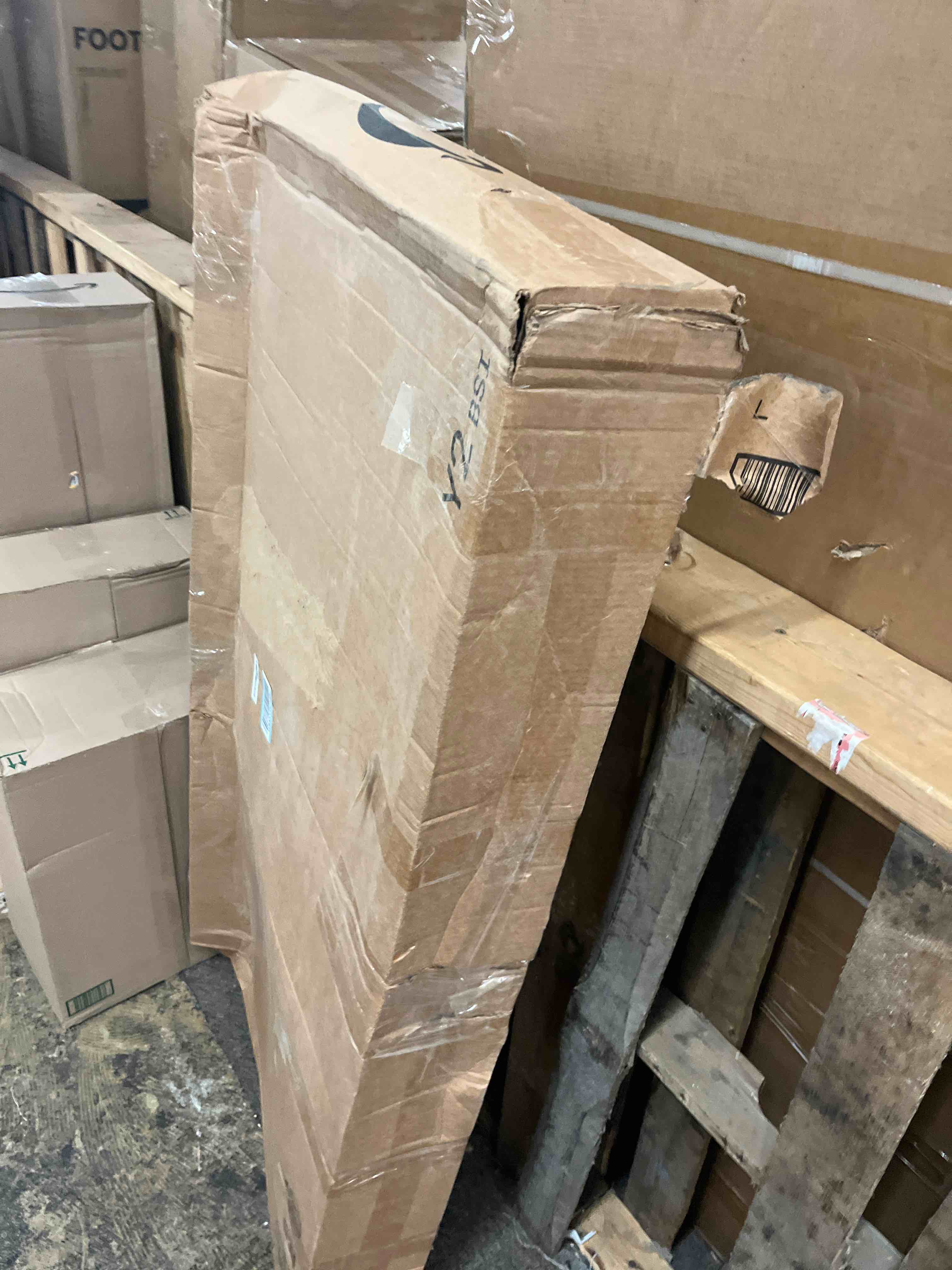 https://s3.amazonaws.com/lotting-images-prod/phillipi/GRA1829685_1777642398347.jpeg