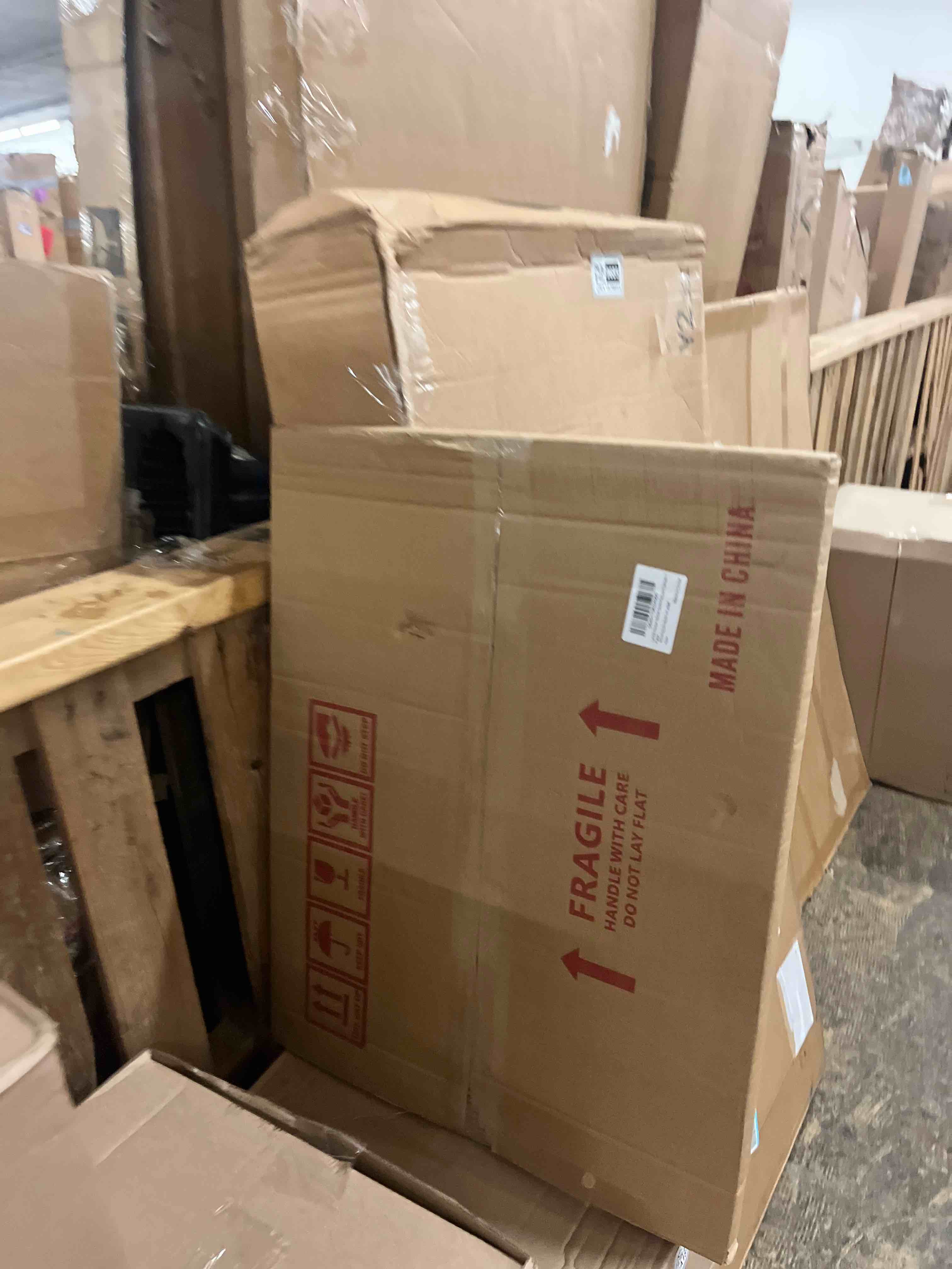 https://s3.amazonaws.com/lotting-images-prod/phillipi/GRA1829690_1777642766296.jpeg