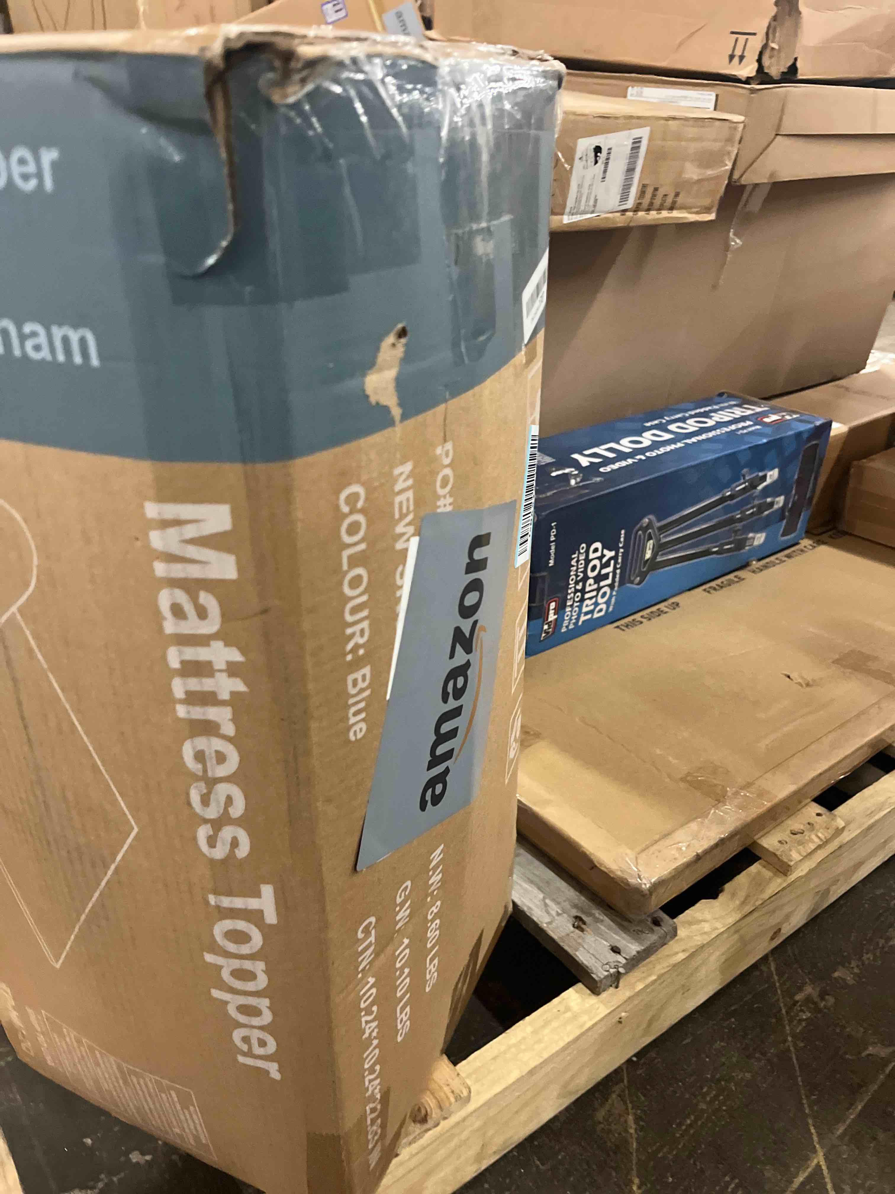 https://s3.amazonaws.com/lotting-images-prod/phillipi/GRA1829691_1777642965361.jpeg