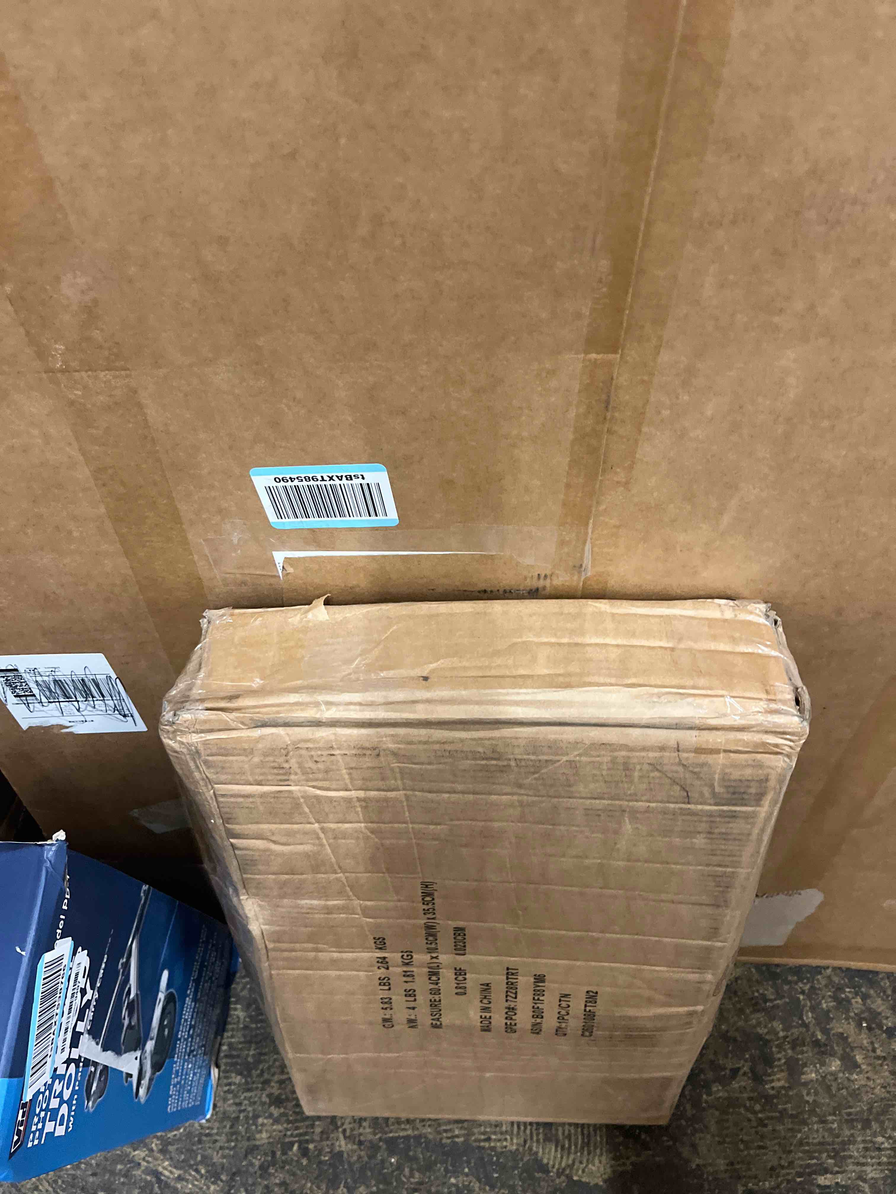 https://s3.amazonaws.com/lotting-images-prod/phillipi/GRA1829693_1777643081627.jpeg