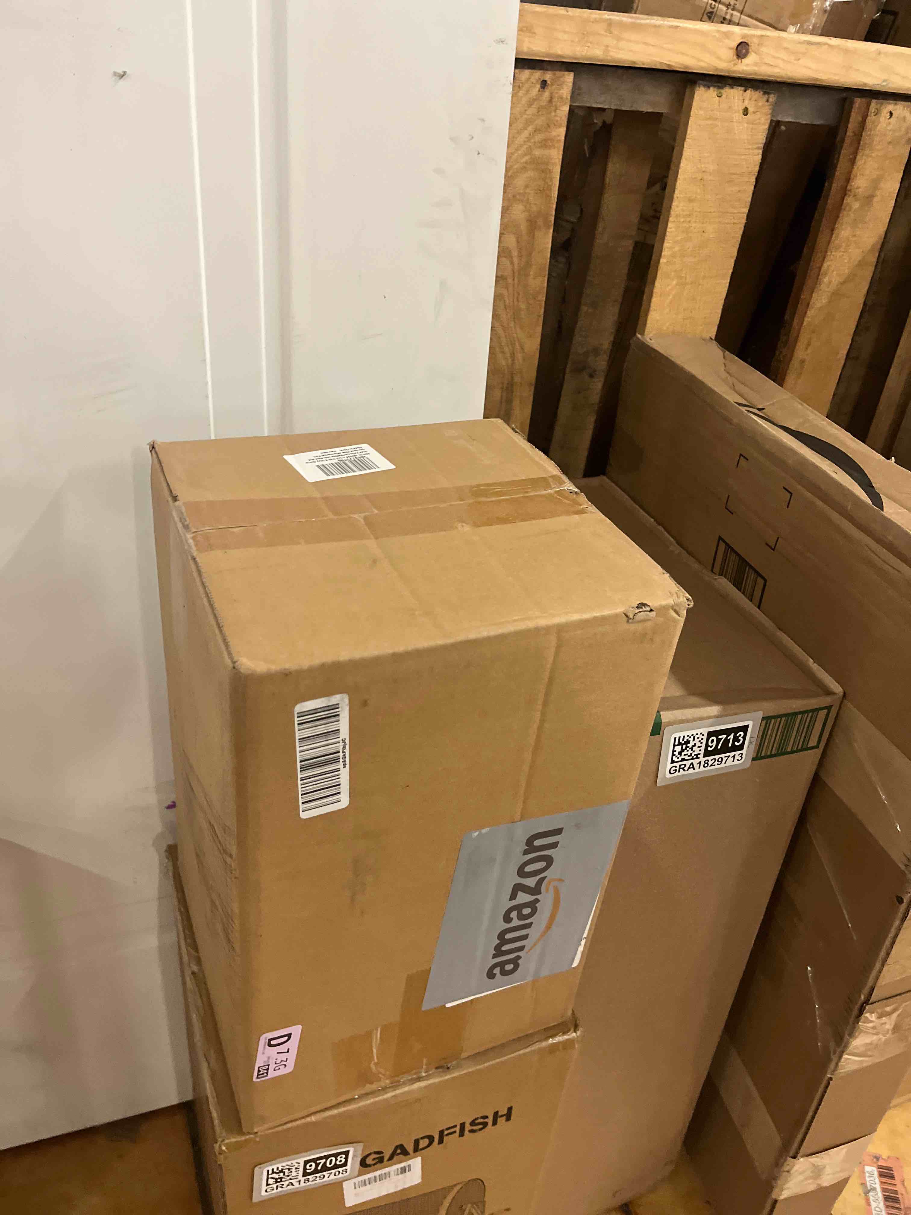 https://s3.amazonaws.com/lotting-images-prod/phillipi/GRA1829707_1777641919746.jpeg