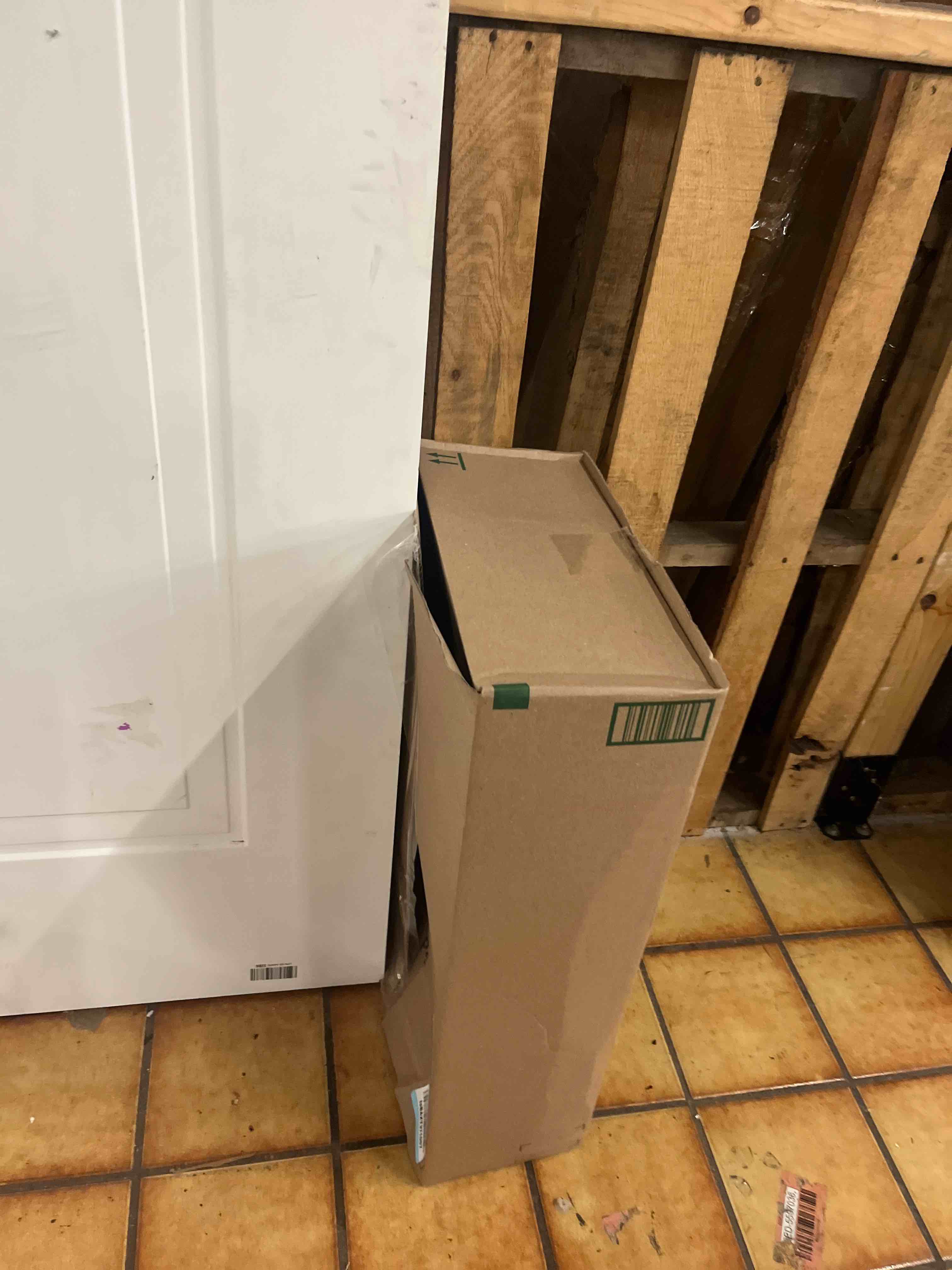 https://s3.amazonaws.com/lotting-images-prod/phillipi/GRA1829713_1777641229753.jpeg