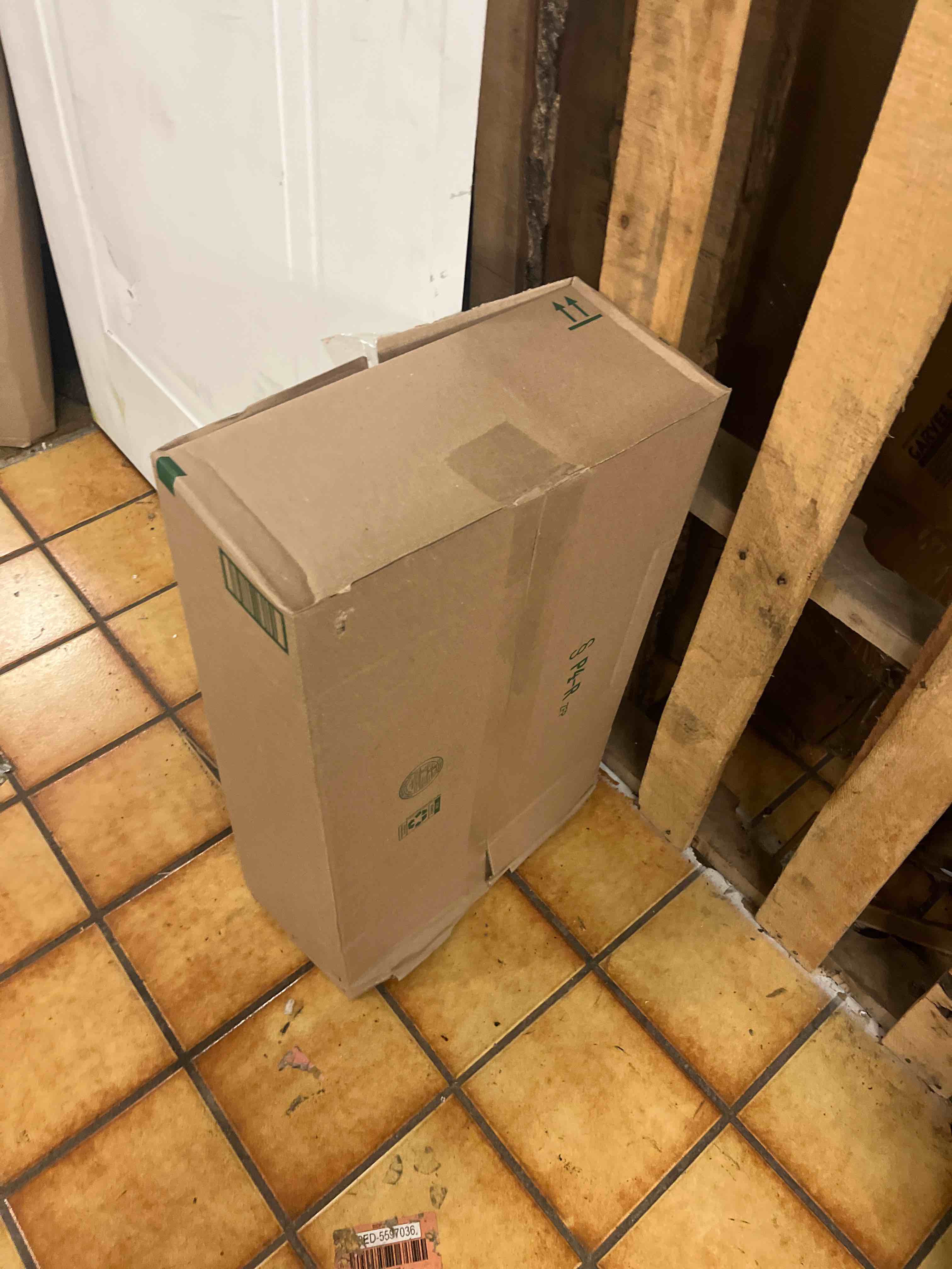 https://s3.amazonaws.com/lotting-images-prod/phillipi/GRA1829713_1777641234751.jpeg