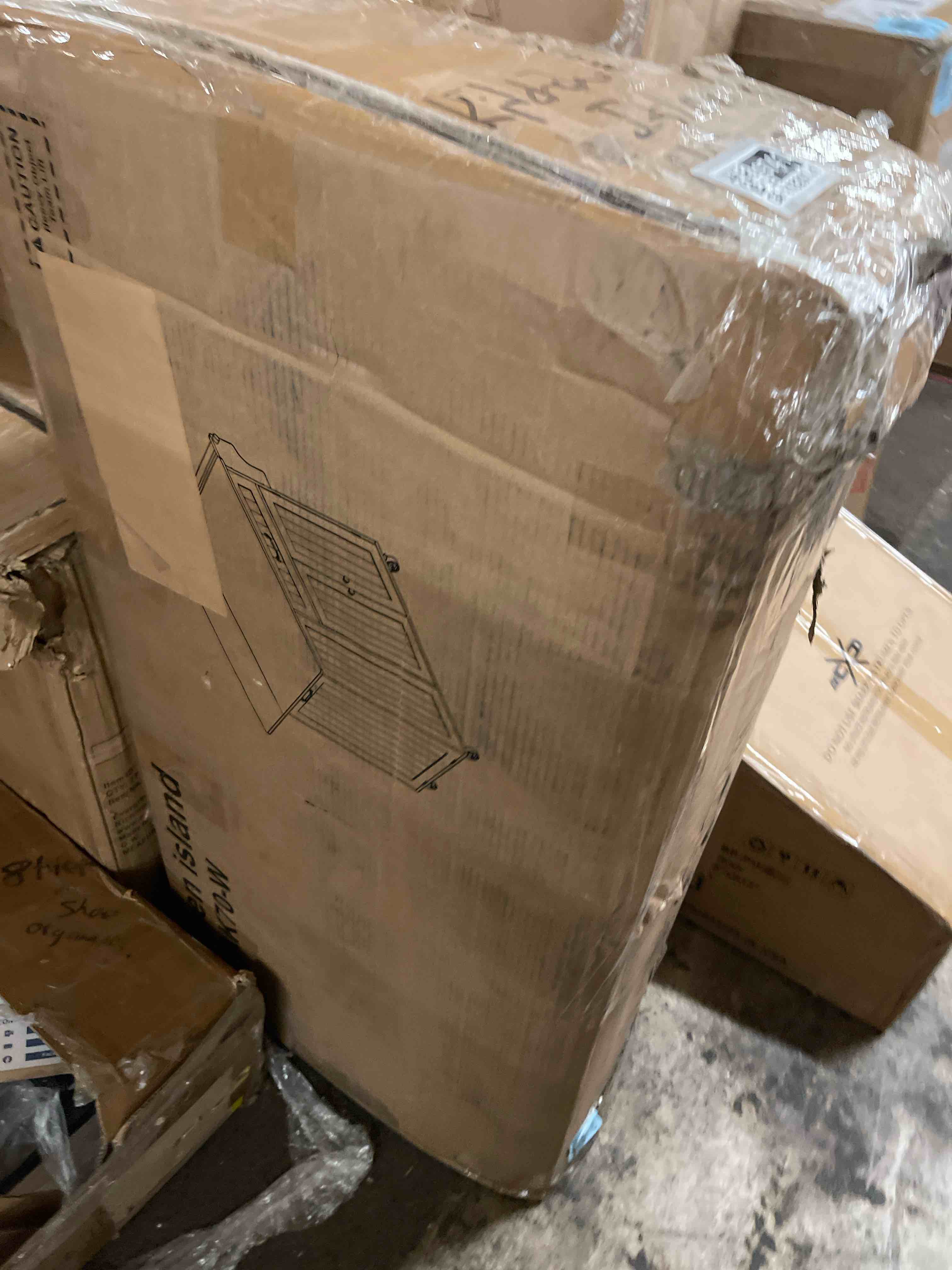 https://s3.amazonaws.com/lotting-images-prod/phillipi/GRA1829741_1777658858088.jpeg
