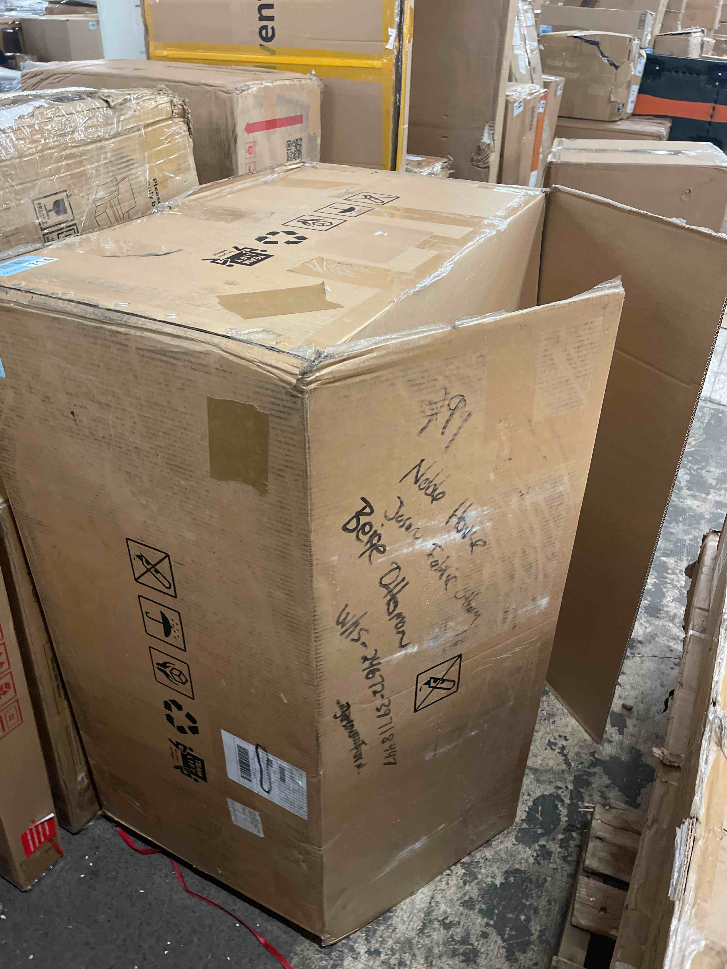 https://s3.amazonaws.com/lotting-images-prod/phillipi/GRA1829755_1777656307878.jpeg