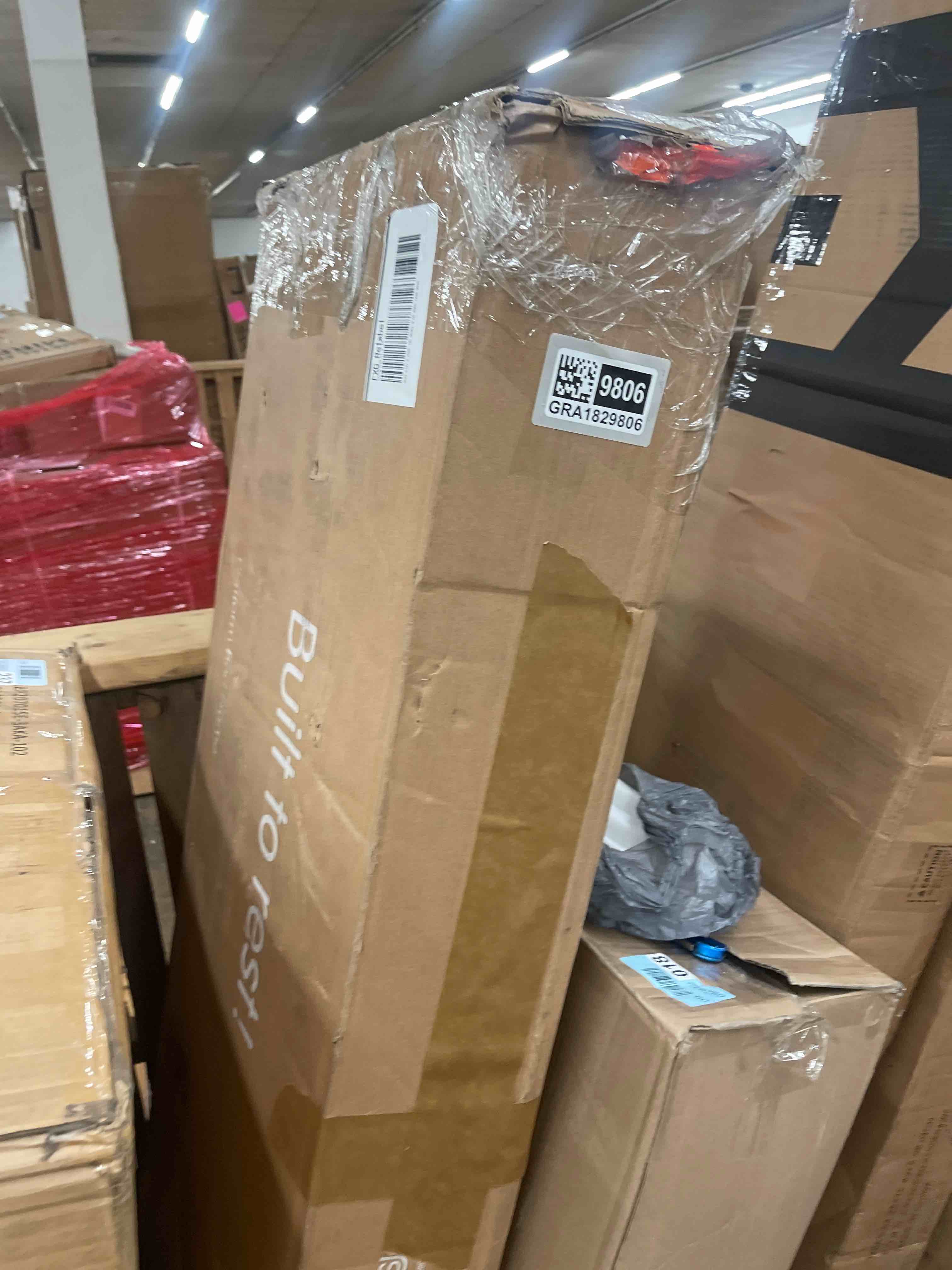 https://s3.amazonaws.com/lotting-images-prod/phillipi/GRA1829806_1778007258271.jpeg